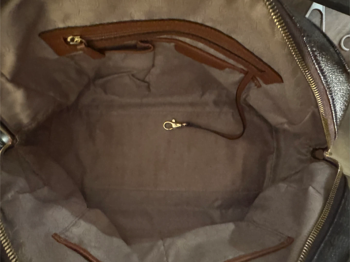 Michael Kors Dome Satchel - photo 4