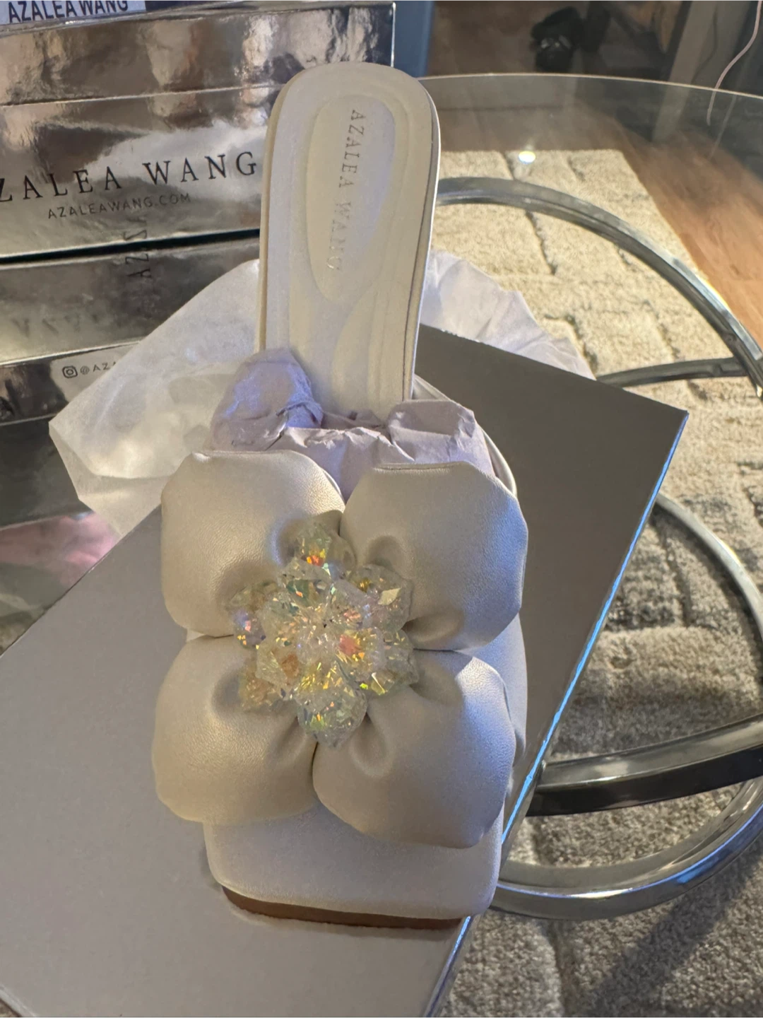Azalea Wang Akira Lousine-White Heels - US 8 - photo 4