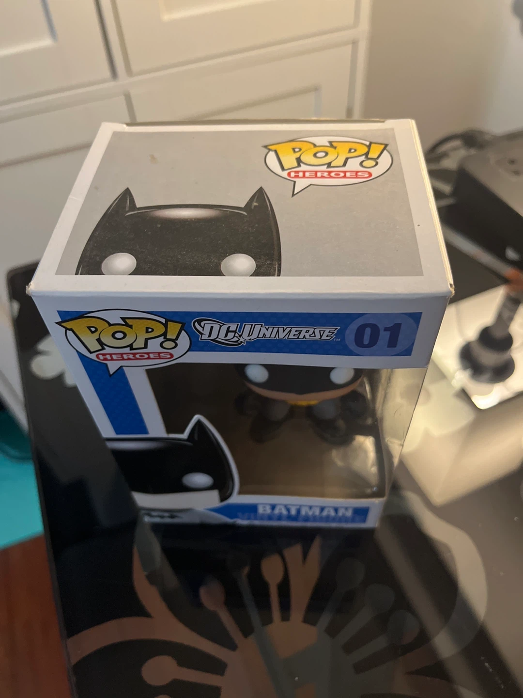 Funko Pop! Heroes DC Universe 01 Batman Vinyl Figure - photo 2