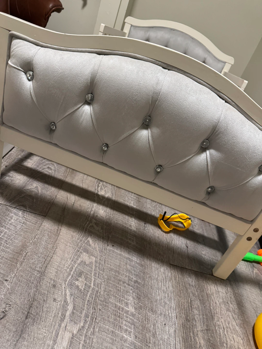 Toddler Bed with mattress - photo 2