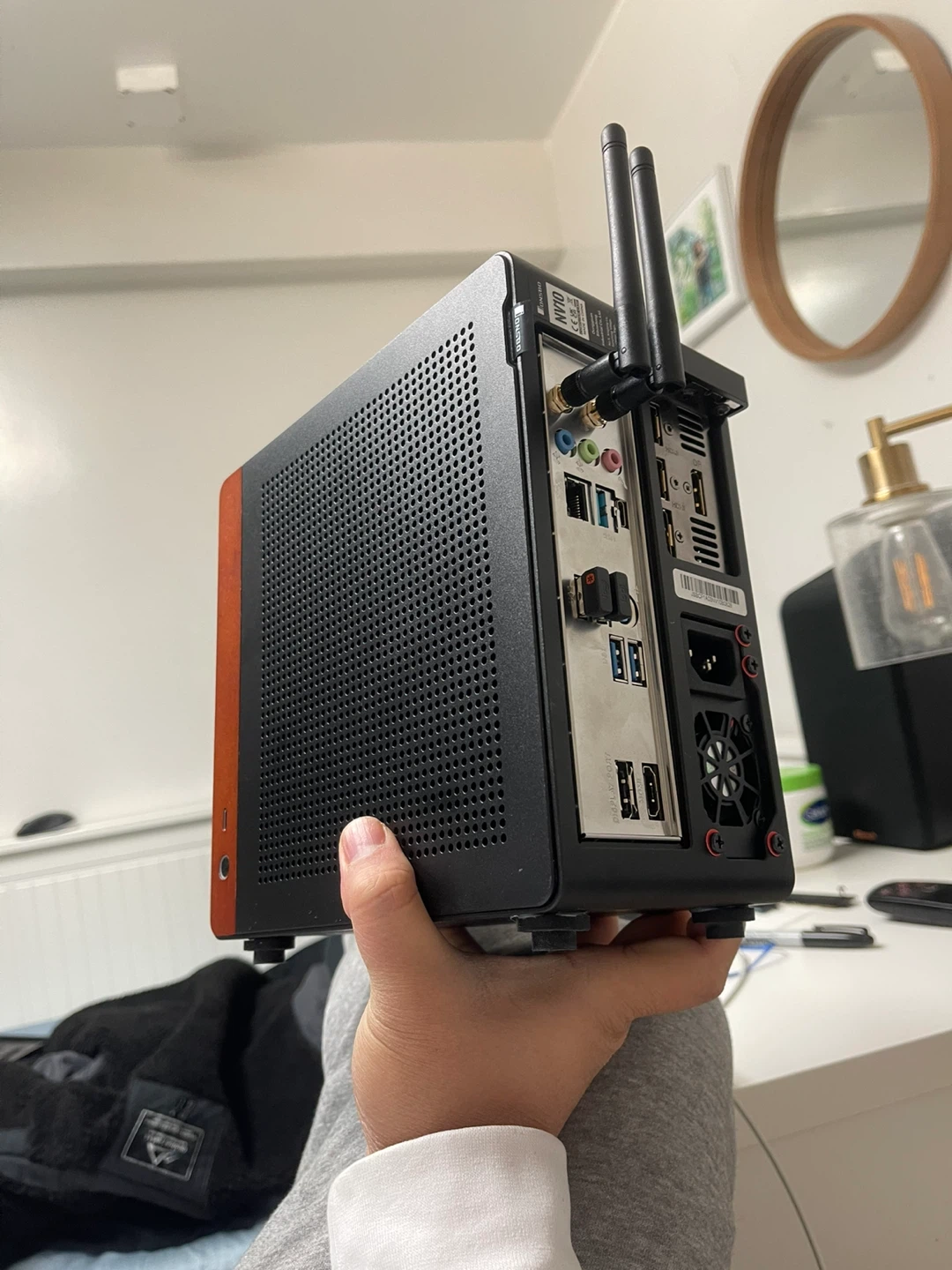 Gaming/workstation 1TB 4060, 4Liter ITX - photo 5