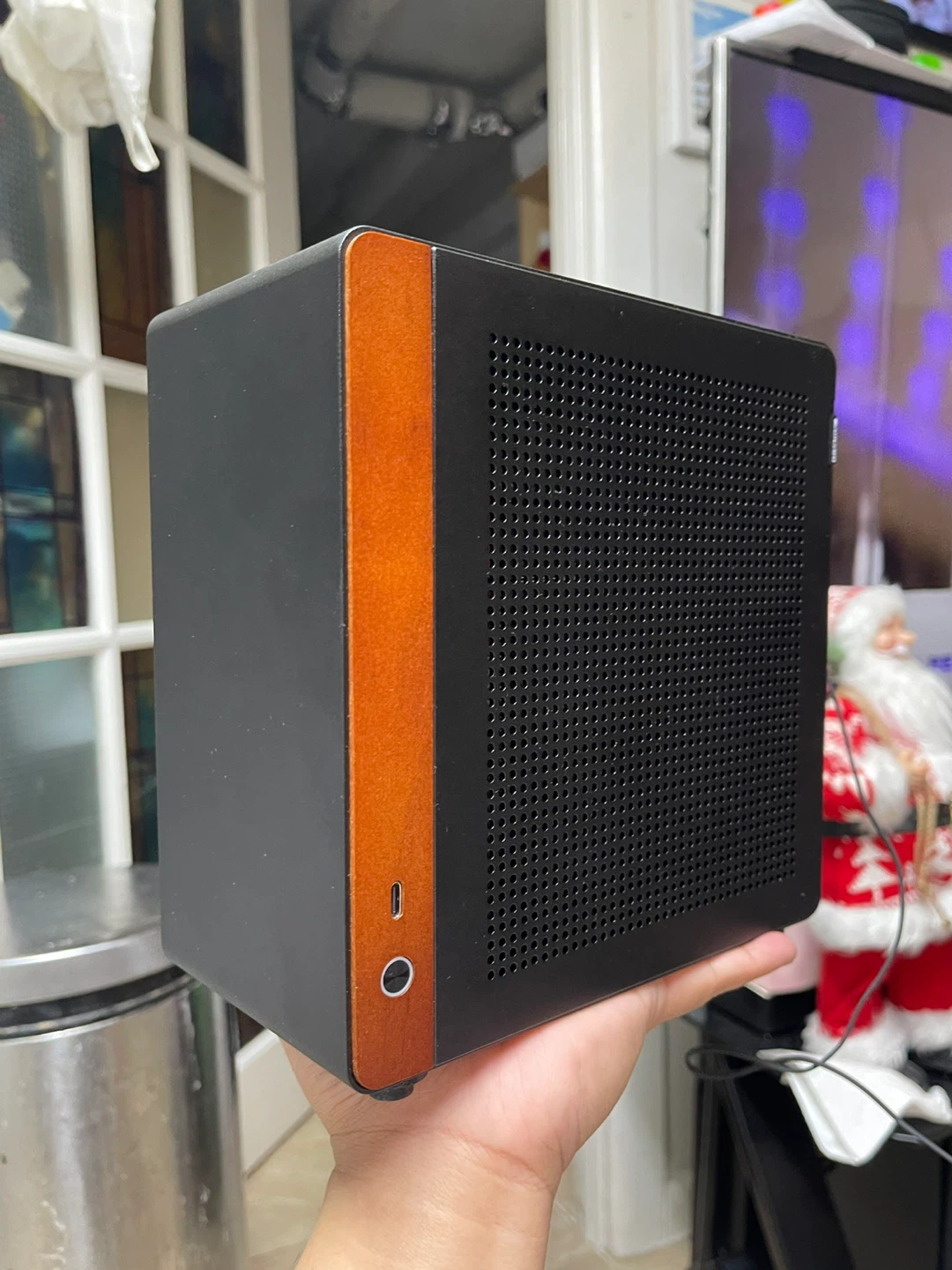 Gaming/workstation 1TB 4060, 4Liter ITX