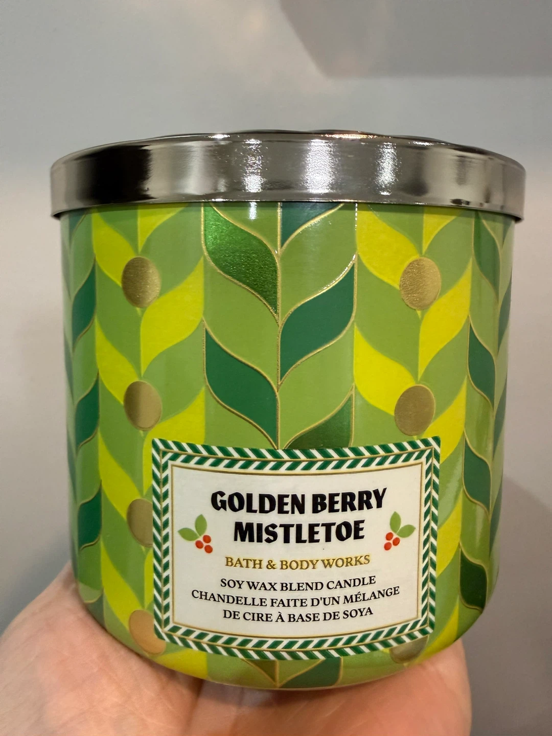 Bath & Body Works 3-wick candle: Golden Berry Mistletoe