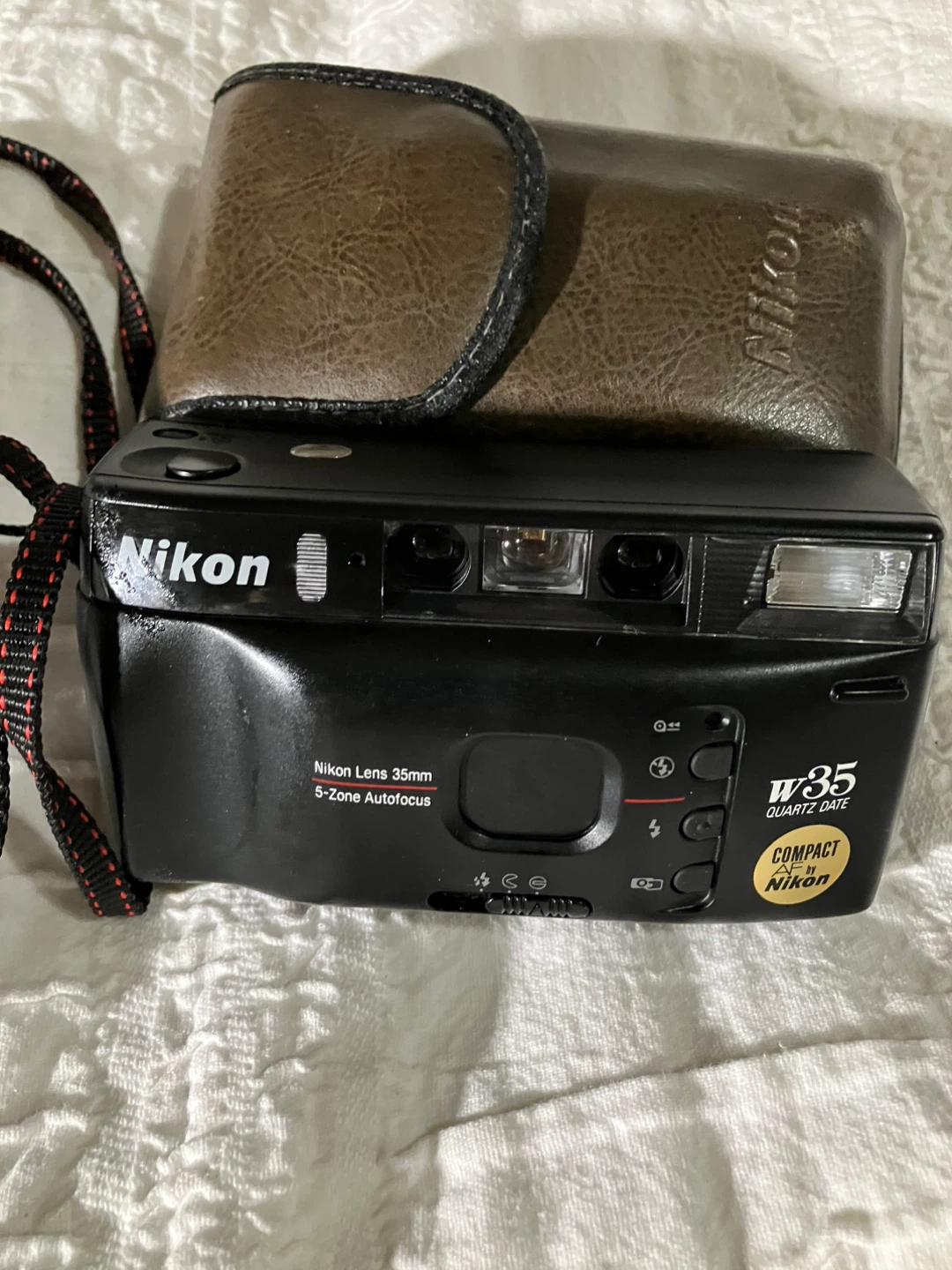 Nikon W35 Quartz Date Compact Camera 📷
