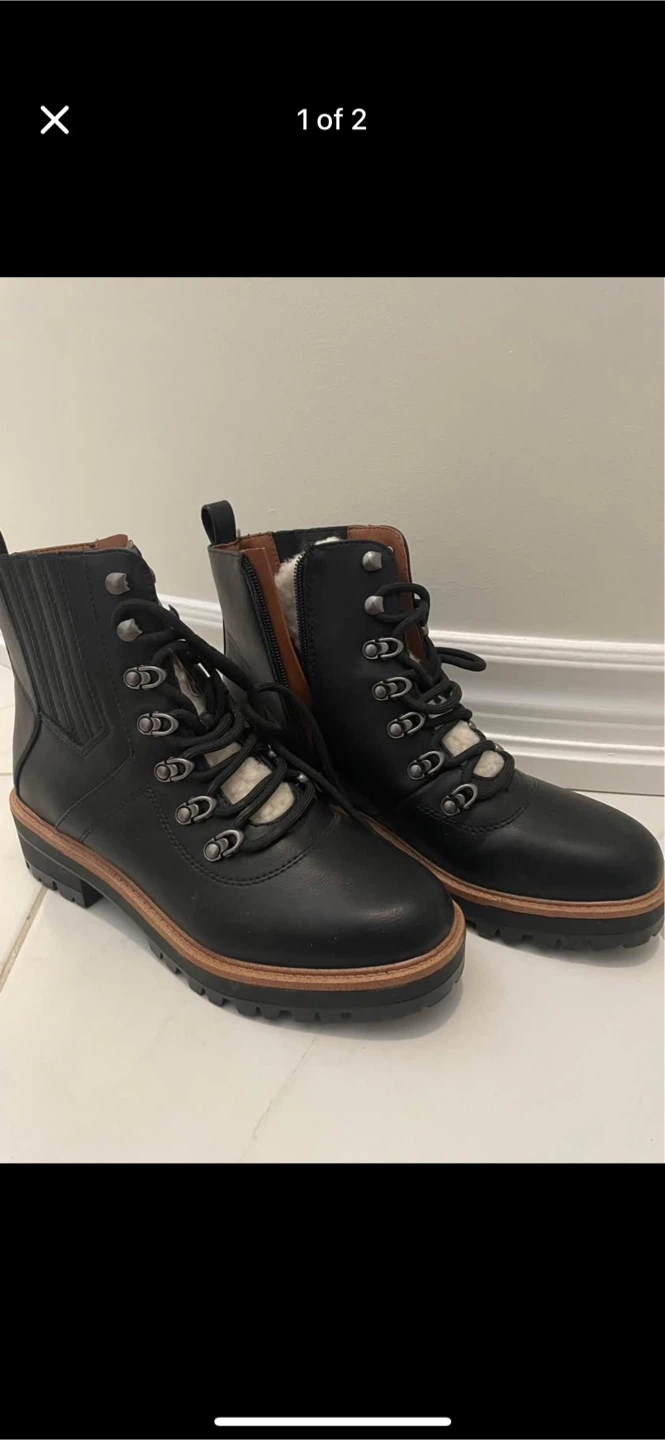 American Eagle Black Leather Women's Boots, Size 8