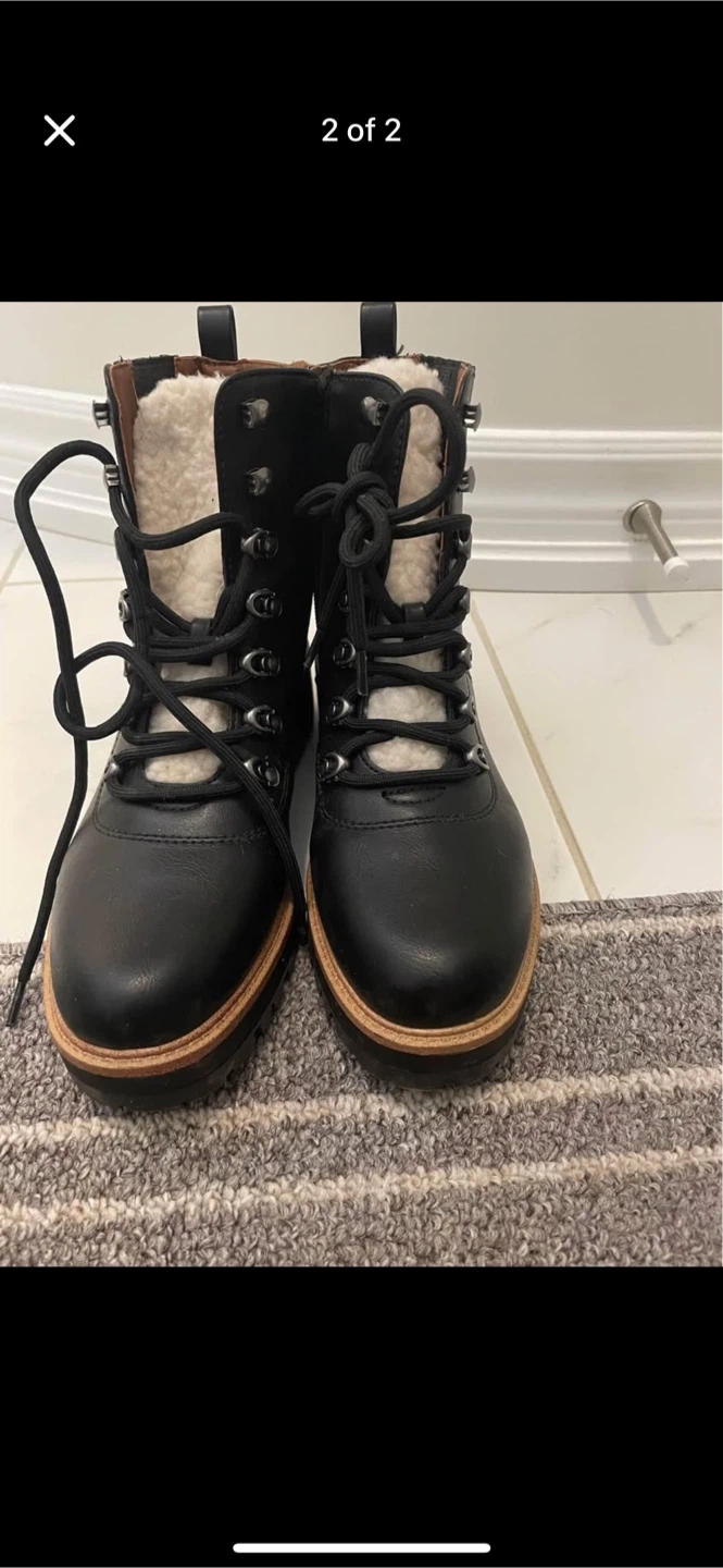 American Eagle Black Leather Women's Boots, Size 8 - photo 2