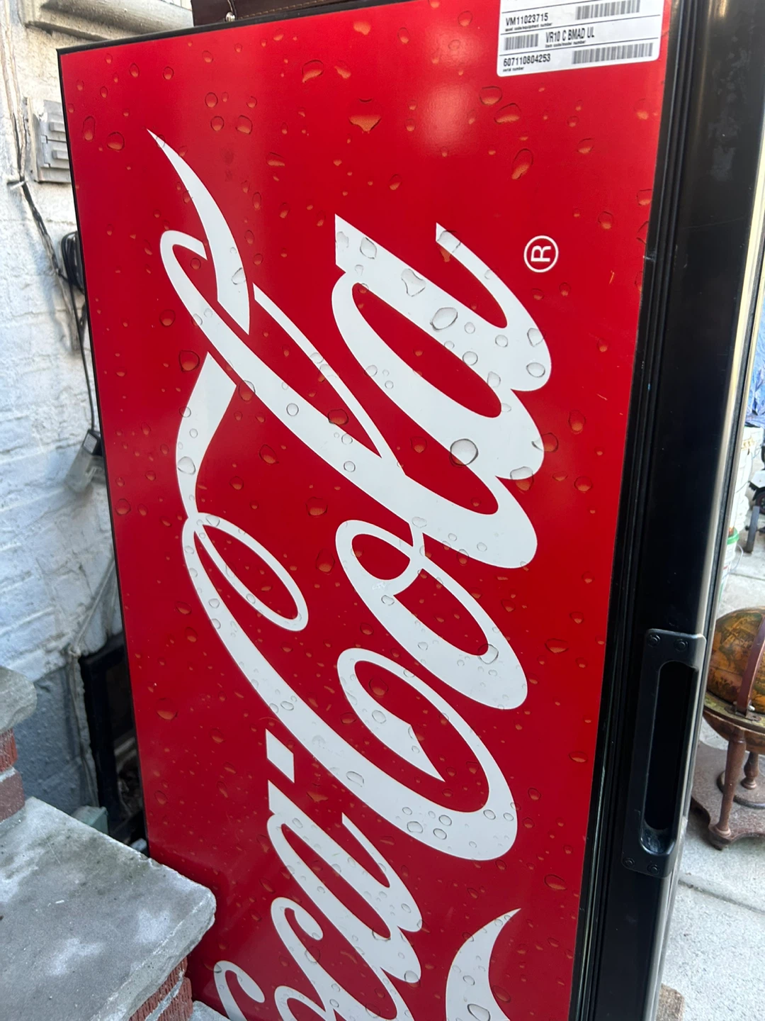 Coca-Cola VRIO C BMAD UL Beverage Cooler - photo 3