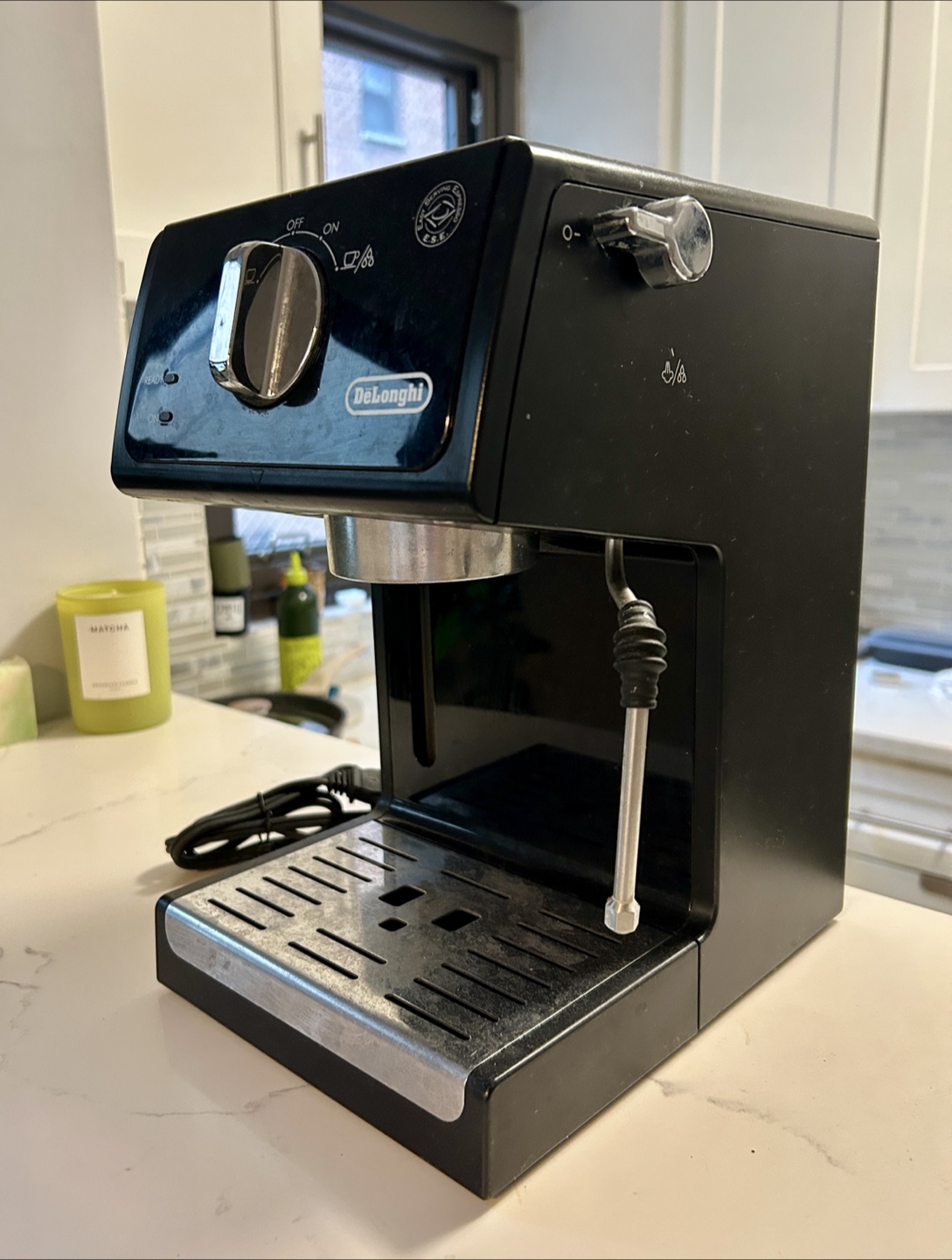 DeLonghi ECP3120 15 Bar Espresso Machine - photo 2