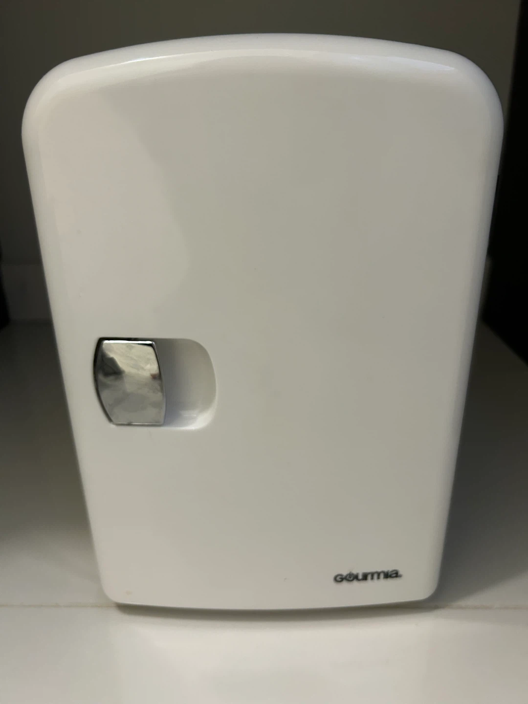 Gourmia Mini Fridge - White