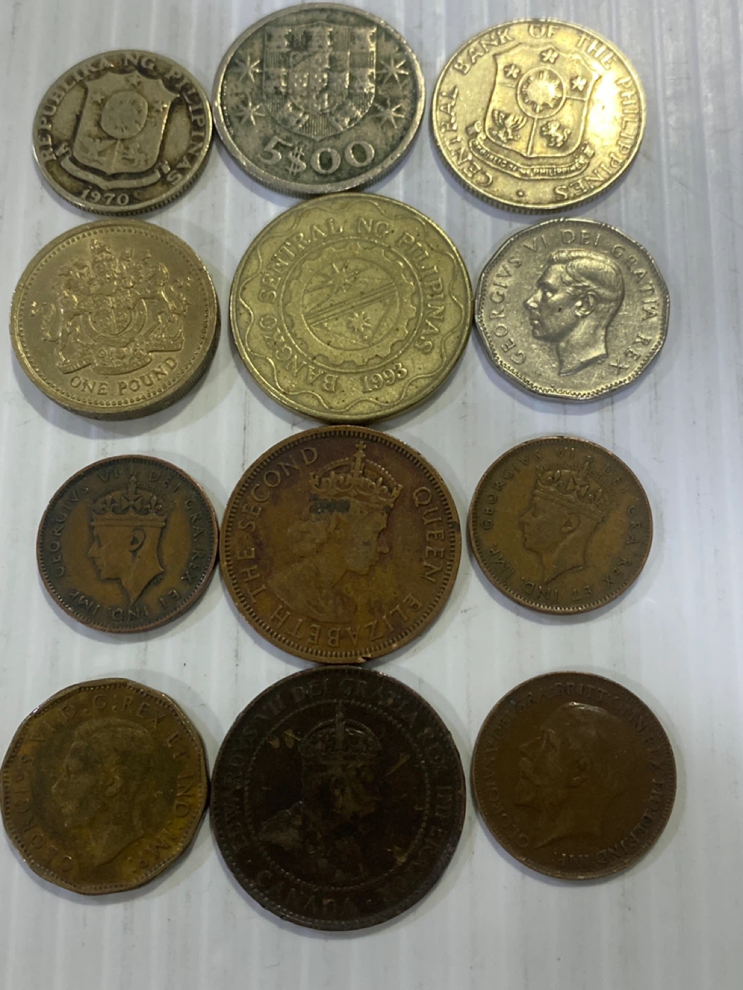 Mixed Collection of World Coins - photo 2