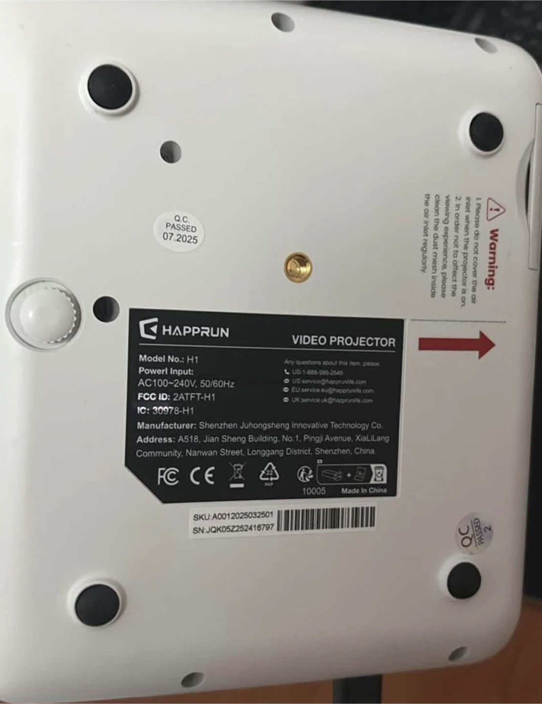 Happrun H1 Video Projector with Remote - Like New! - photo 4