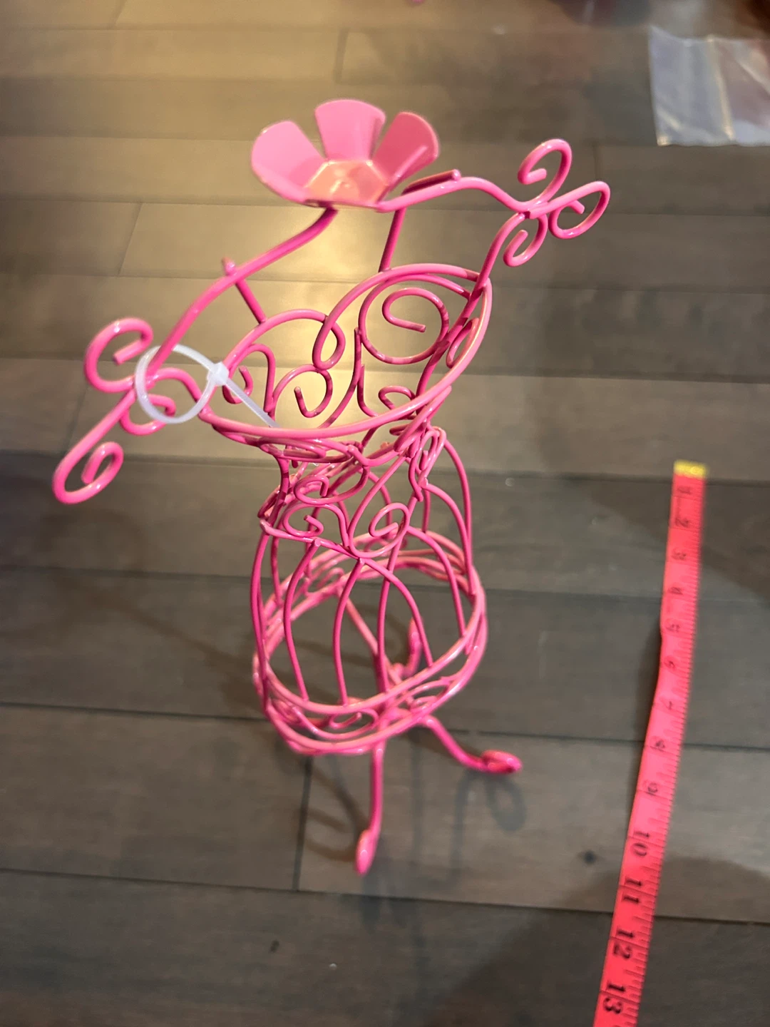 Pink Metal Dress Form Jewelry Holder - photo 4