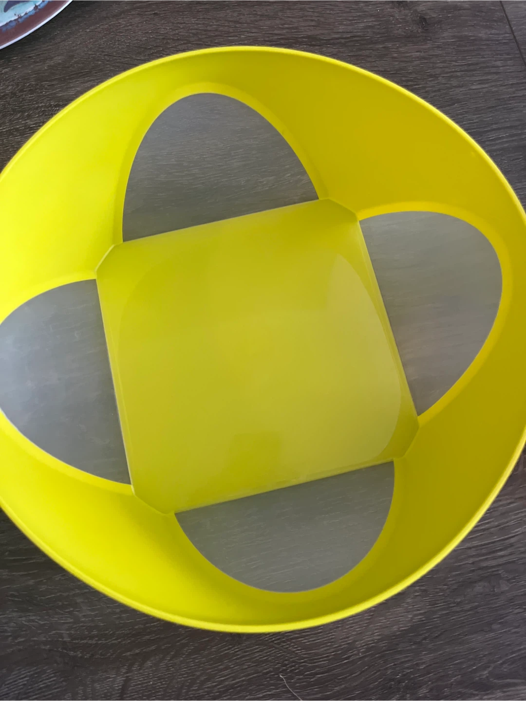 Tupperware Bowl 2.5L with Lid