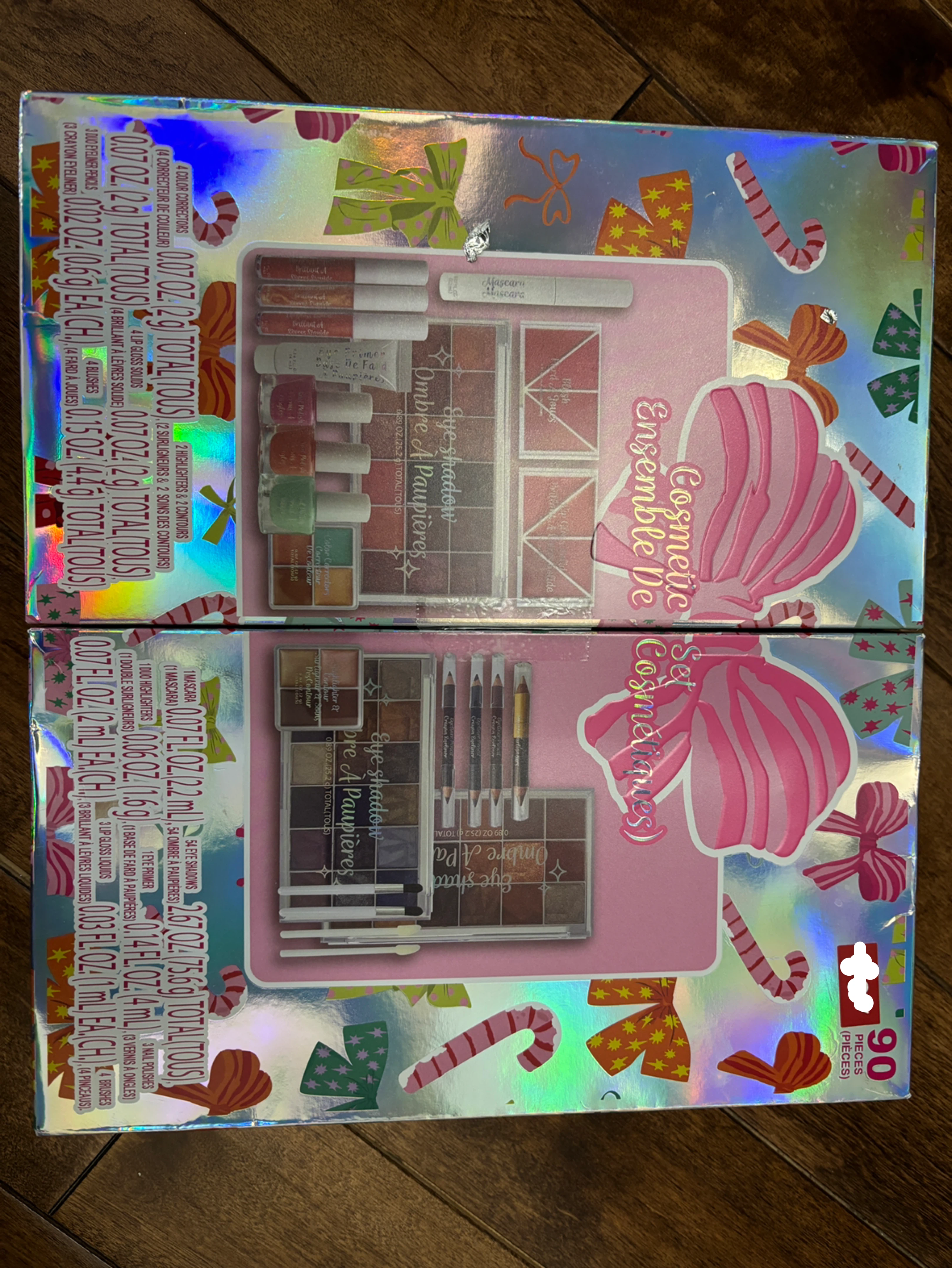 Cosmetic Ensemble - 90 Pieces
