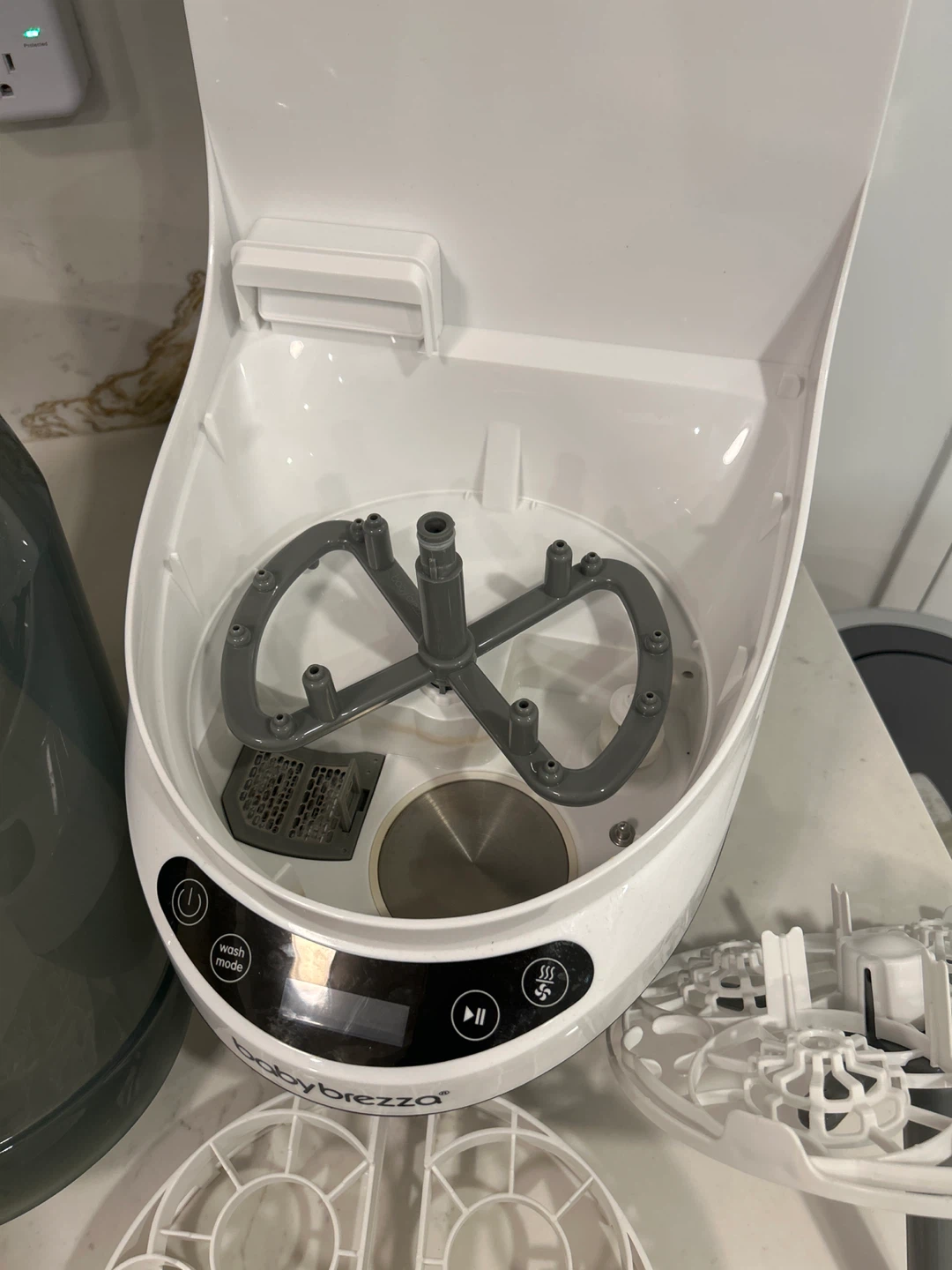 Baby Brezza Bottle Washer Sterilizer Dryer - photo 2