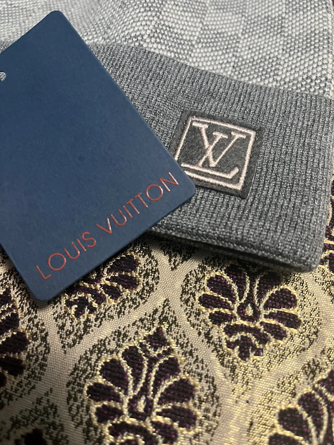 Louis Vuitton Beanie - photo 5