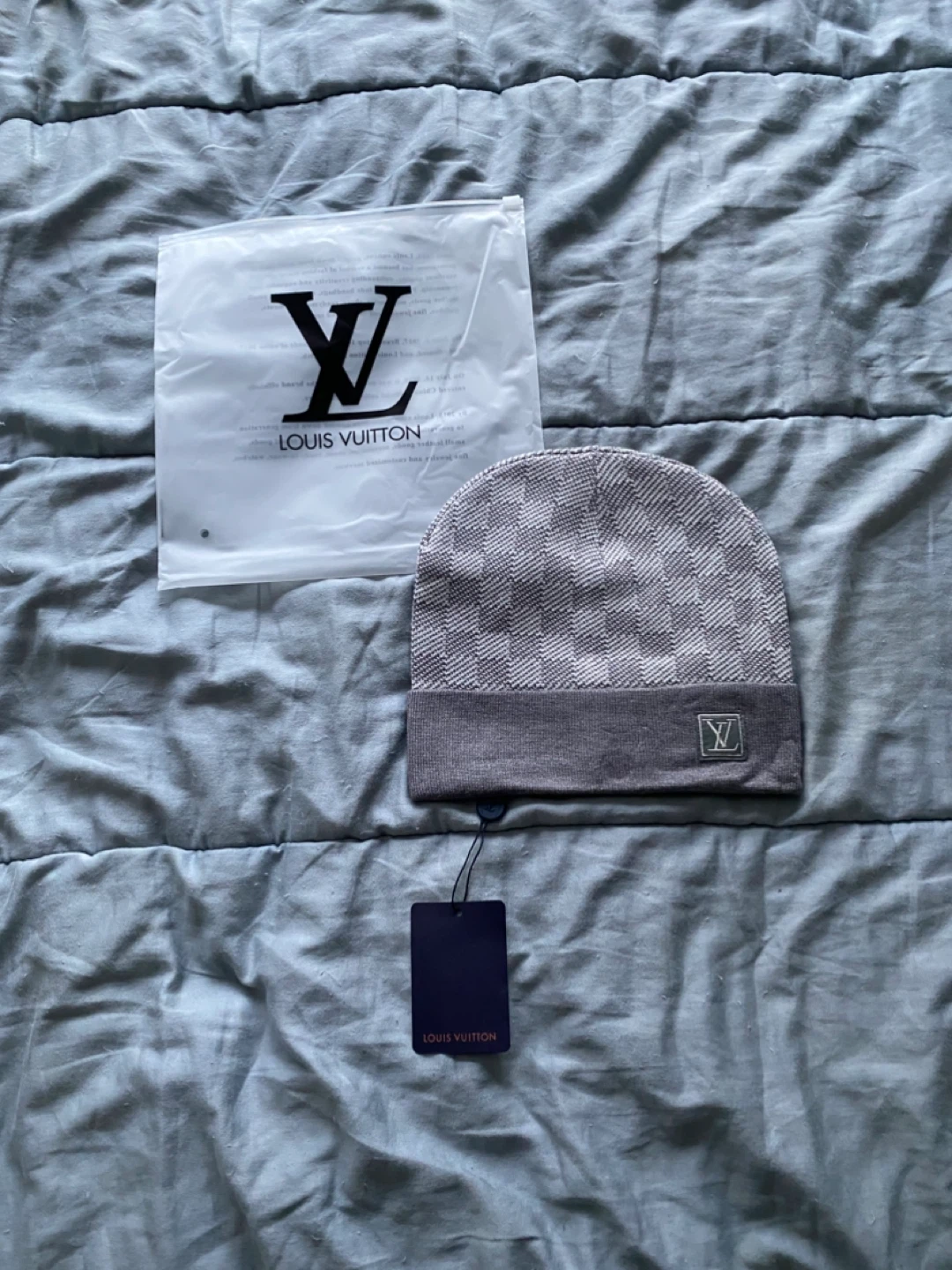 New Louis Vuitton Grey Beanie