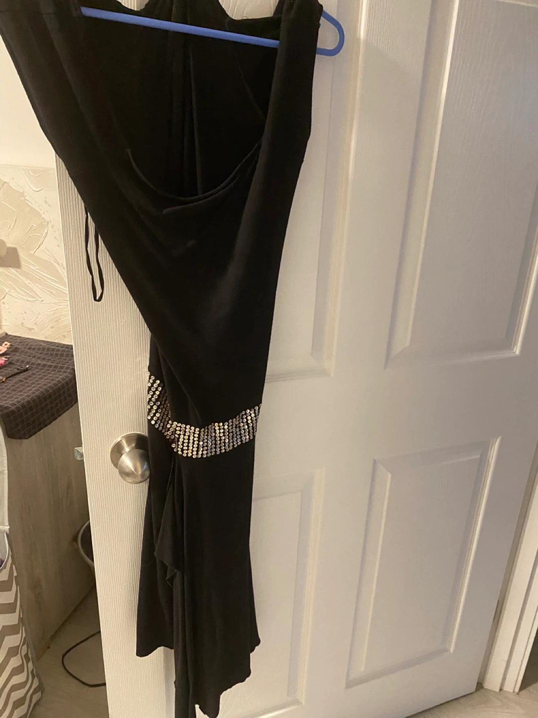 Chic black dress