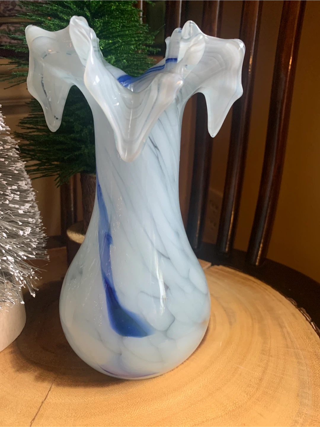 Blue & White Handblown Art Glass Vase🥕 - photo 4