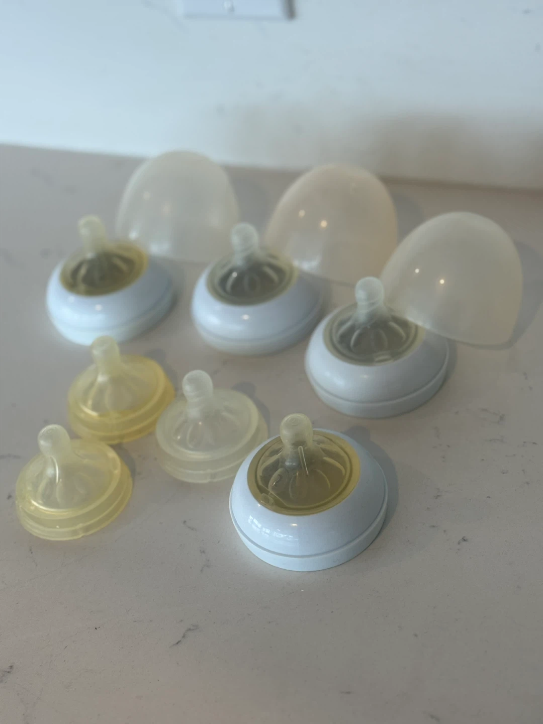 Complete Baby Feeding Kit – Bottles, Manual Pumps & Accessories - photo 4