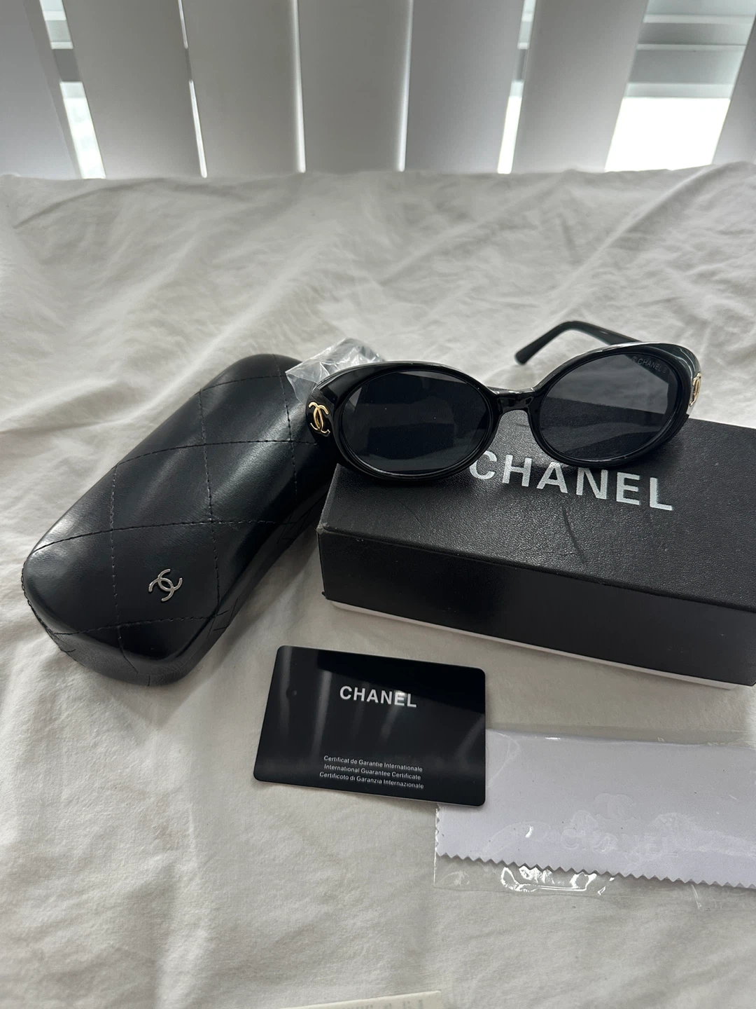 Chanel Black Sunglasses with Case - photo 2