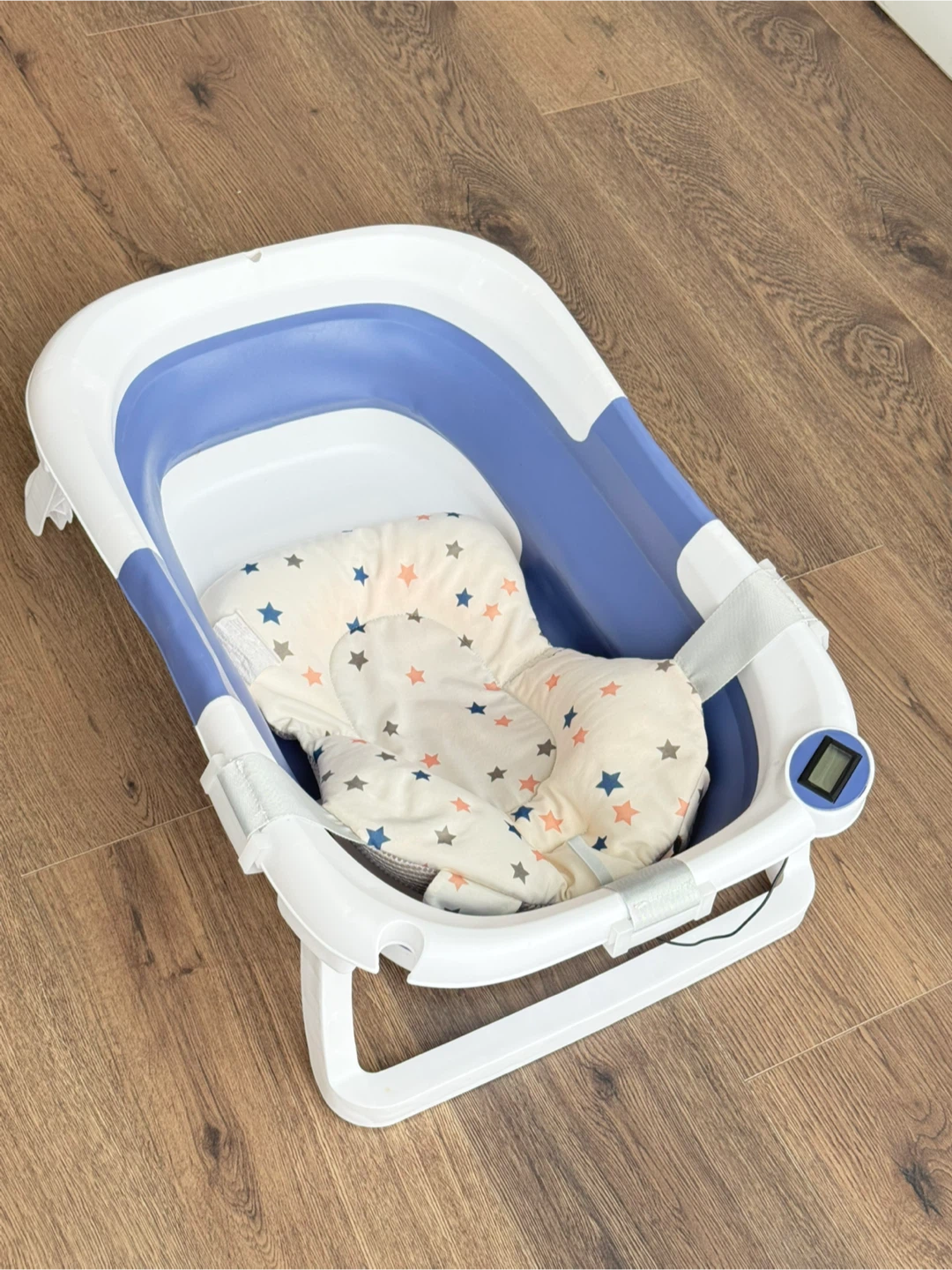 Blue & White Collapsible Baby Bathtub - photo 2