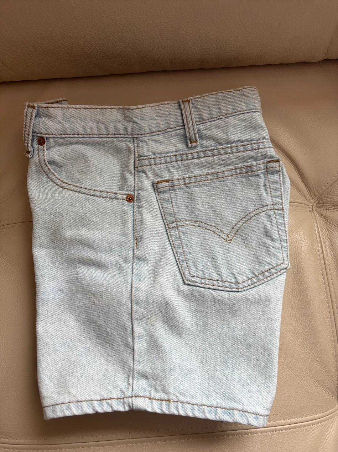 Women’s Levi's 550 Denim Shorts - Size 28 - photo 5