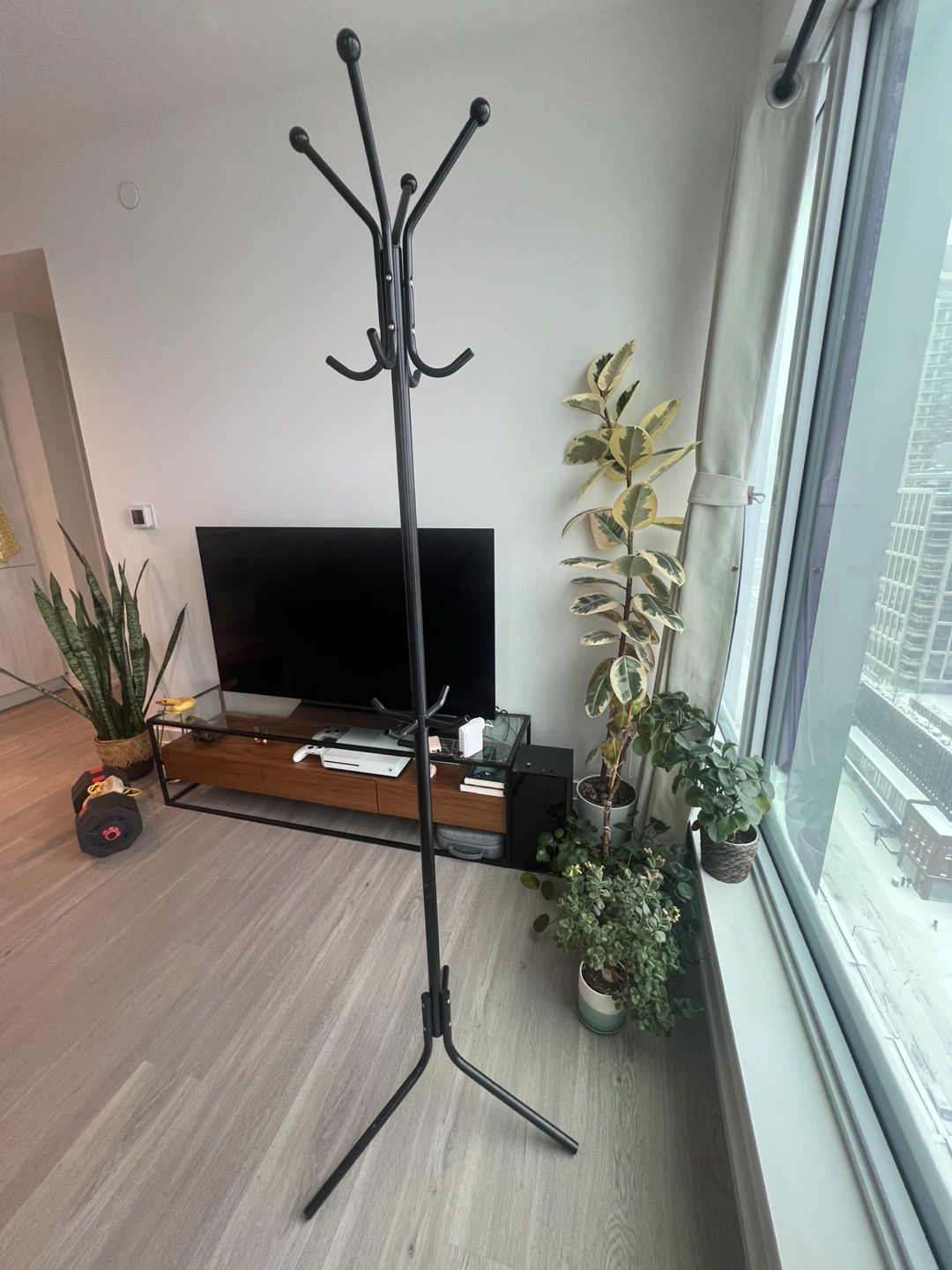 Black Metal Coat Rack Stand