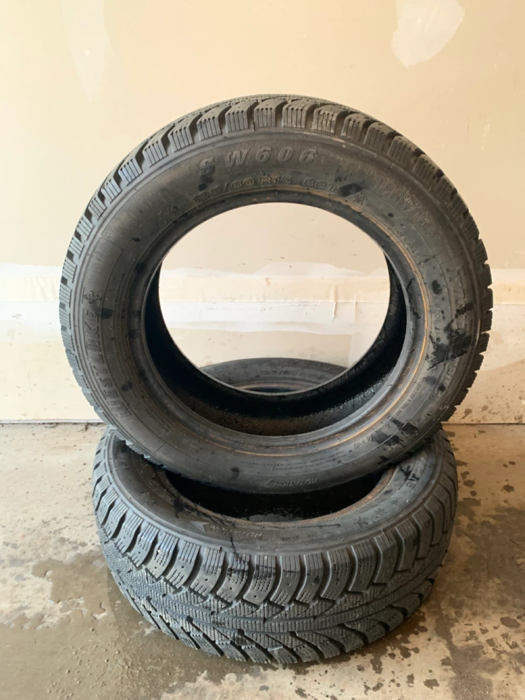 2 Winter Tires 195/60R15 Brand New Condition!