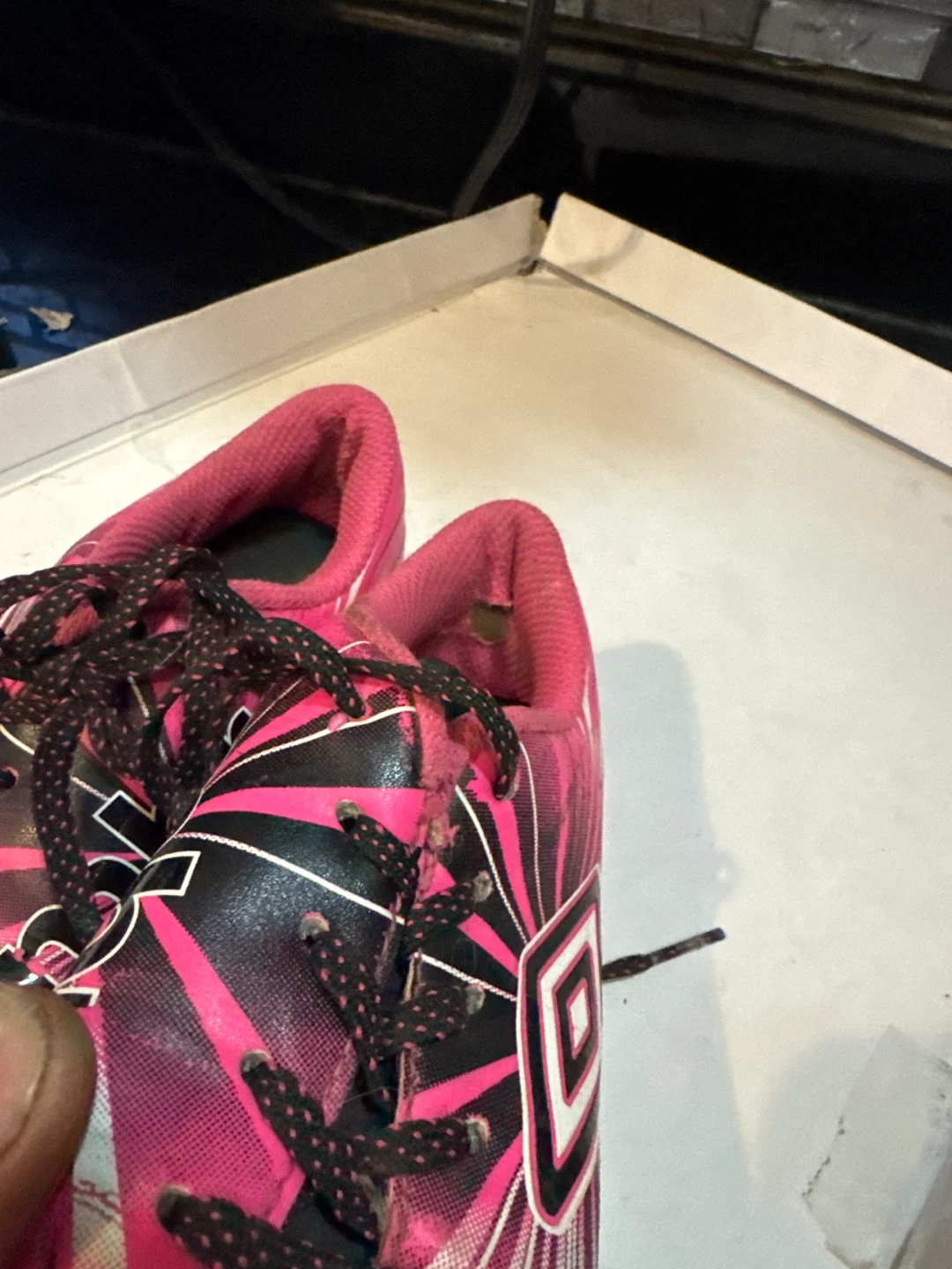Umbro Girls Package Cleat, Size 13K - photo 5