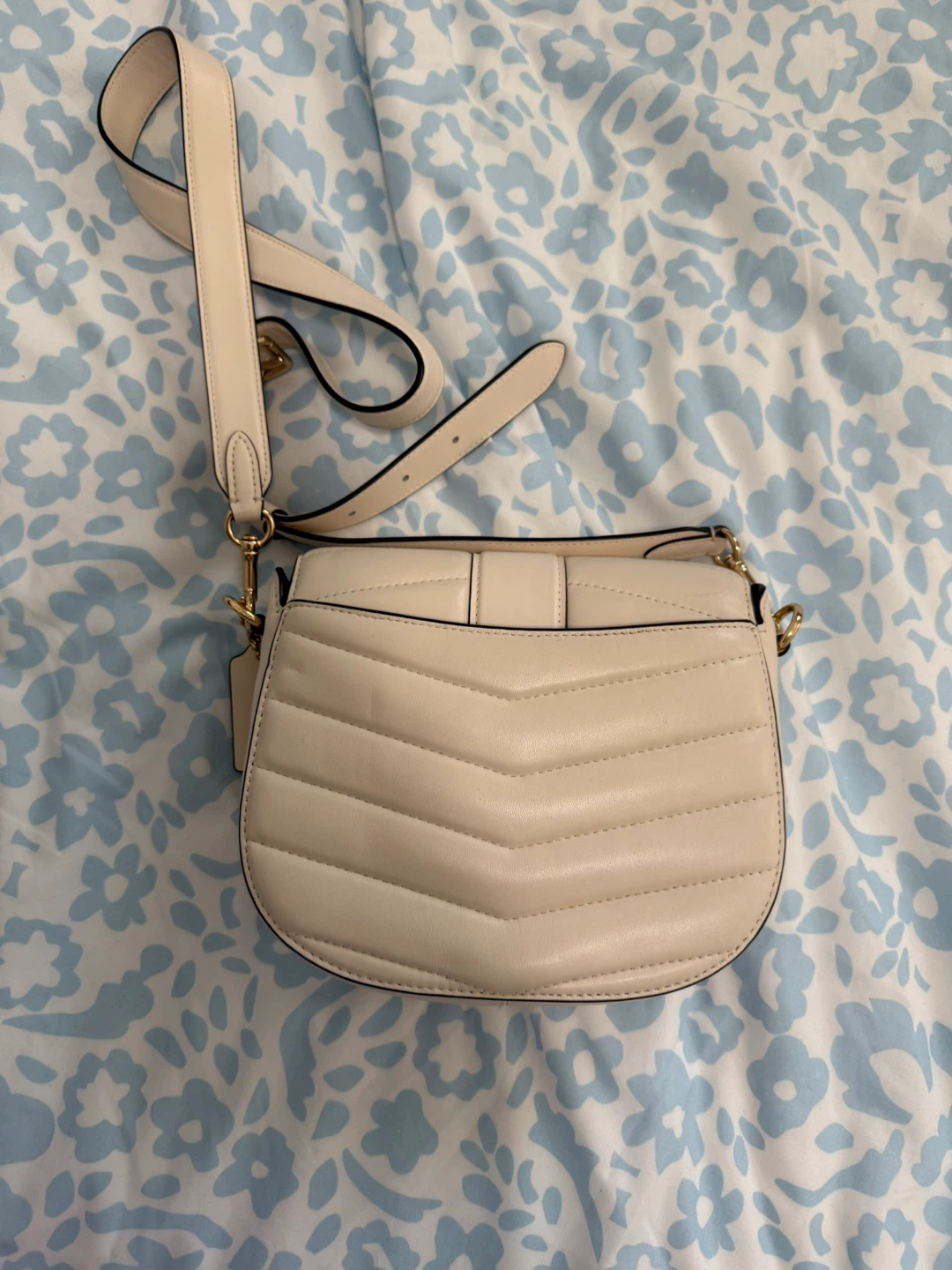 Coach Cream Leather Shoulder Bag - photo 3