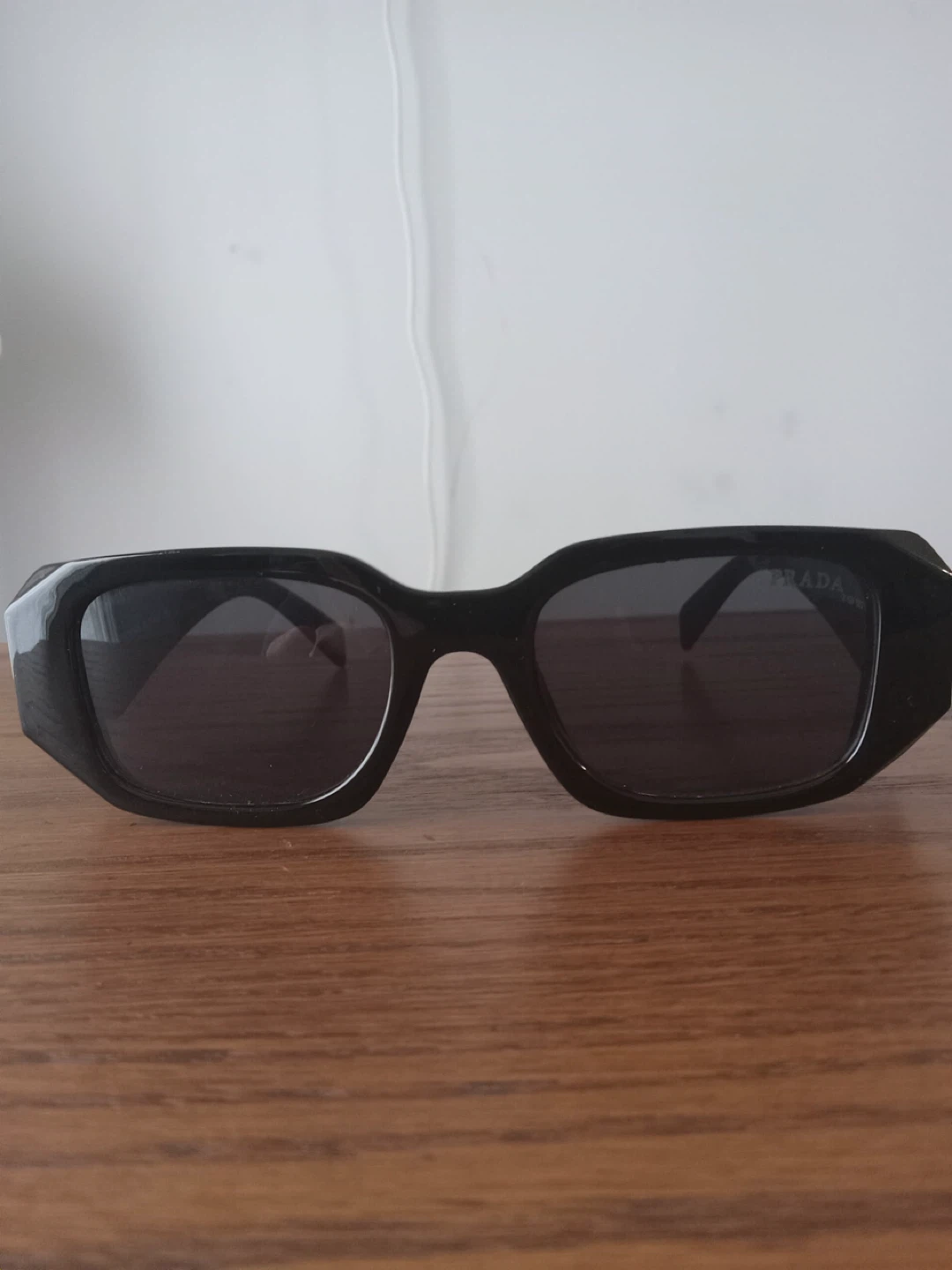 Prada Black Sunglasses - photo 4