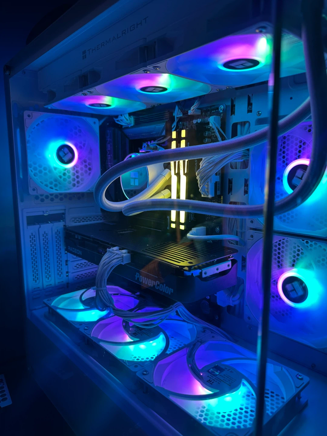 HIGH END GAMING CUSTOM PC - photo 3