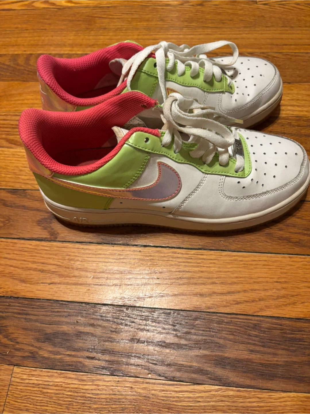 Nike Air Force 1 Size 6Y - photo 2