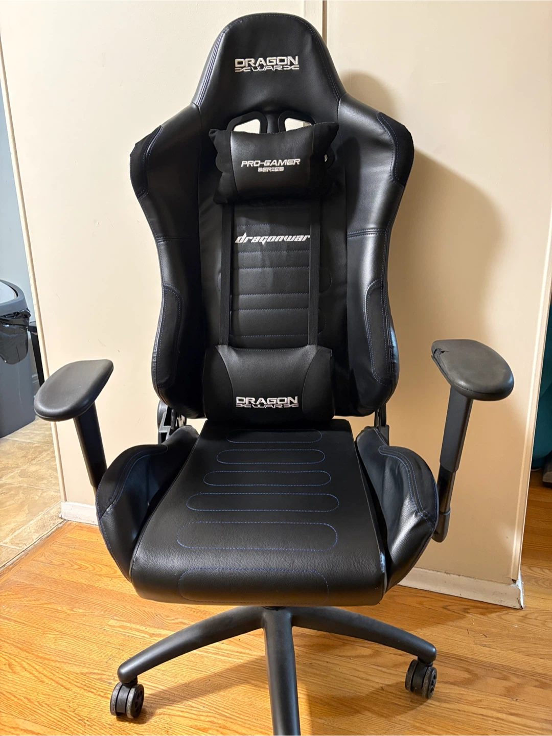 Dragon War Pro-Gamer Series Gaming Chair - photo 3