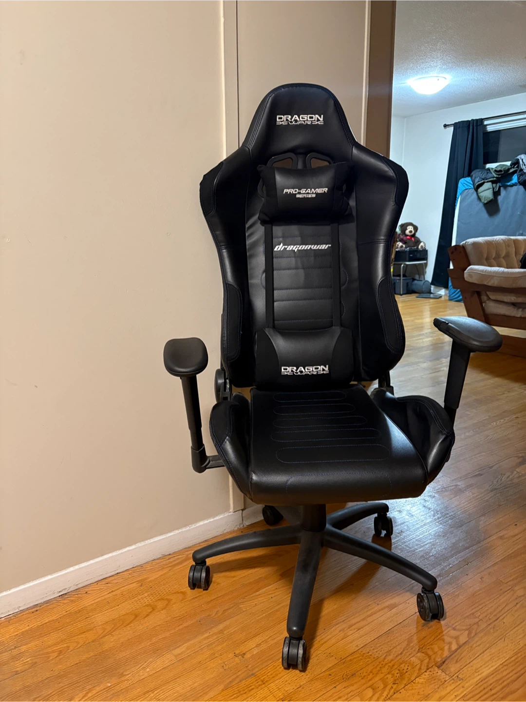 Dragon War Pro-Gamer Series Gaming Chair - photo 2