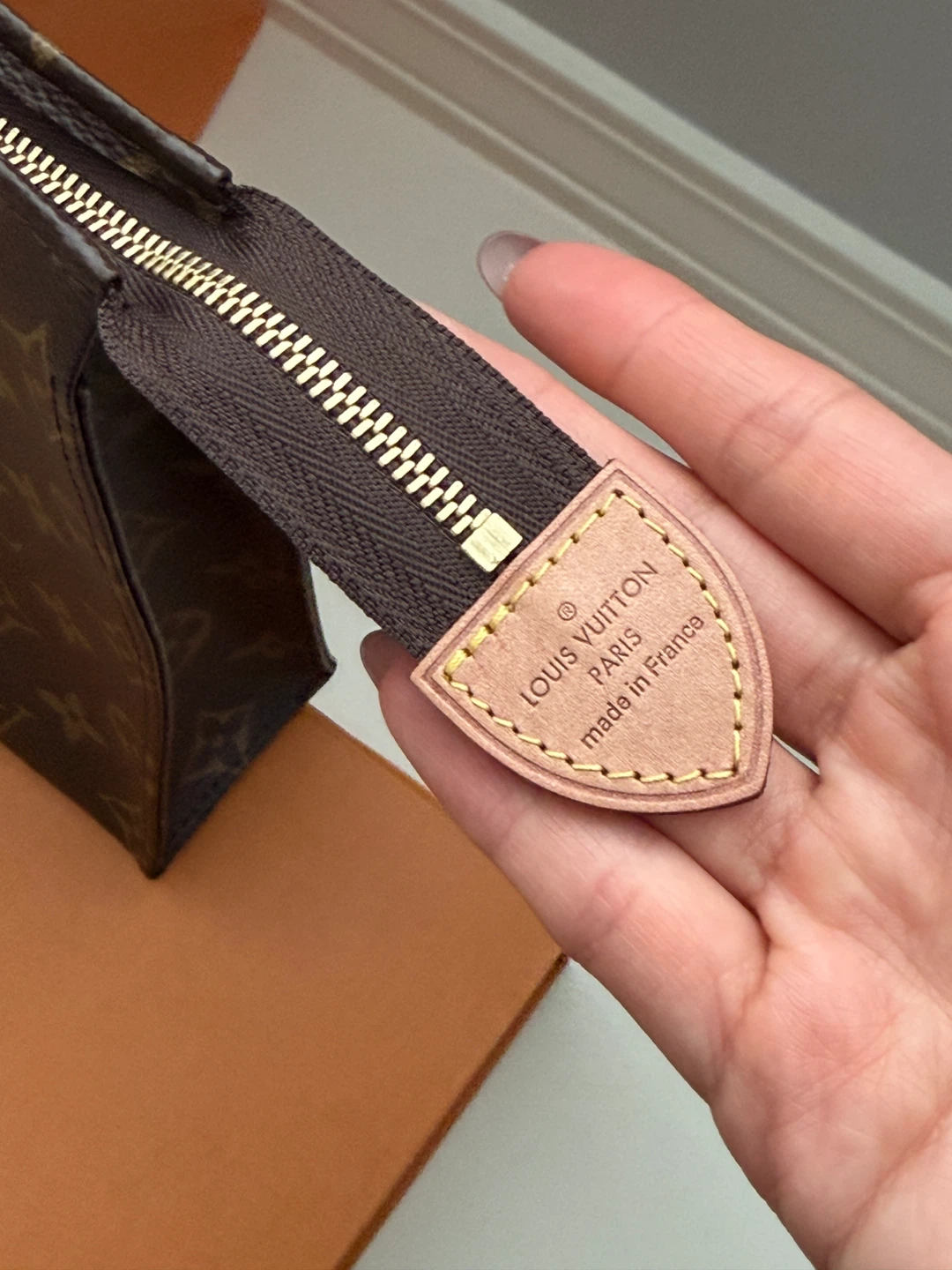 Louis Vuitton Toiletry Pouch 26 - photo 5