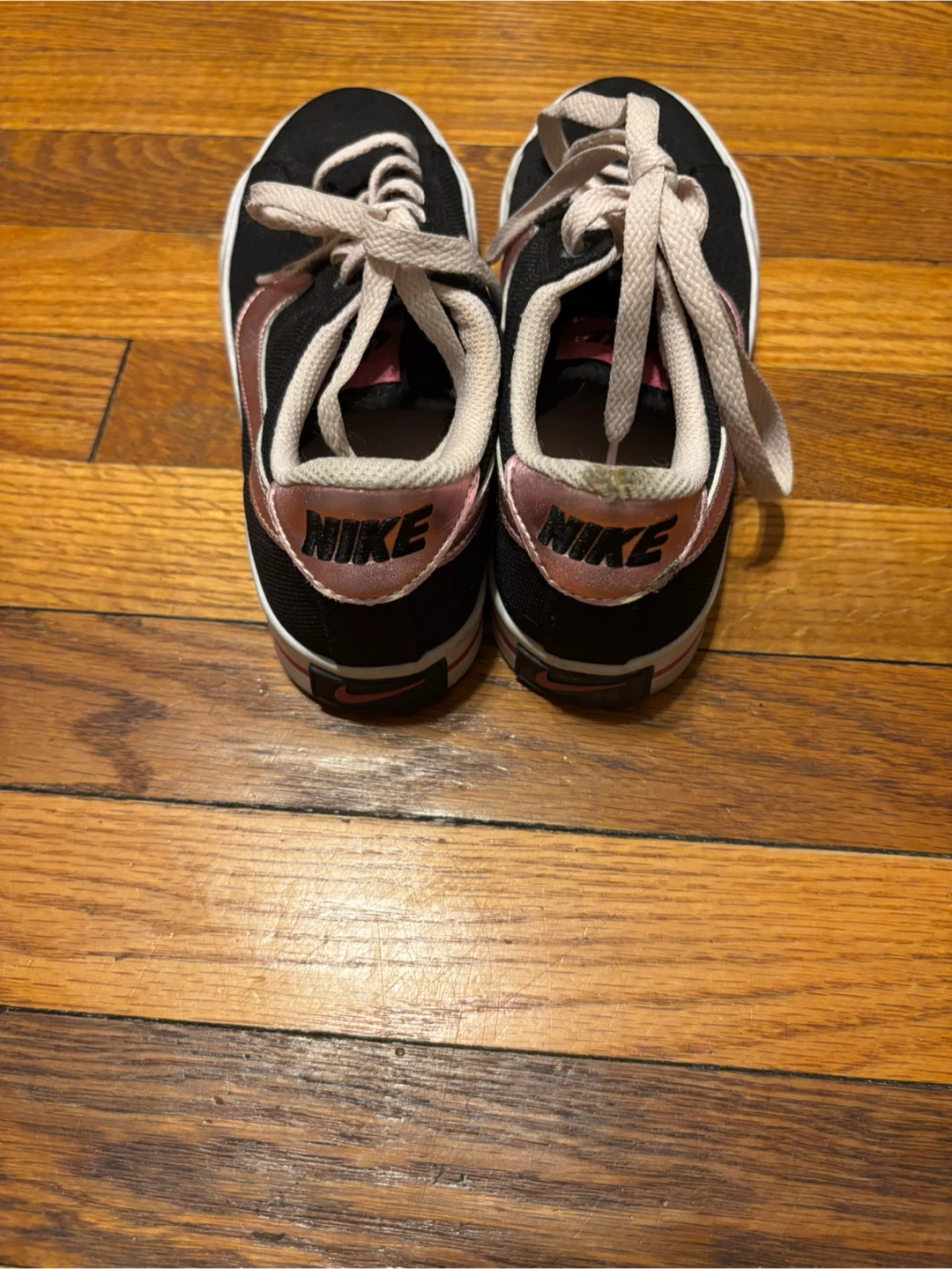 Nike Sweet Classic shoe Size 6 - photo 3