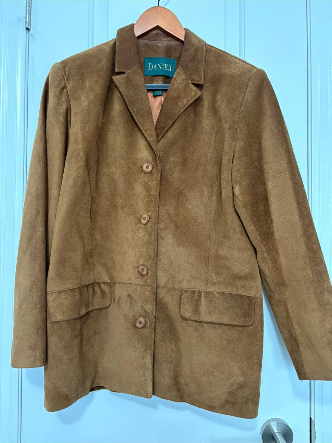 Danier Suede Leather Jacket 10-12 - photo 3