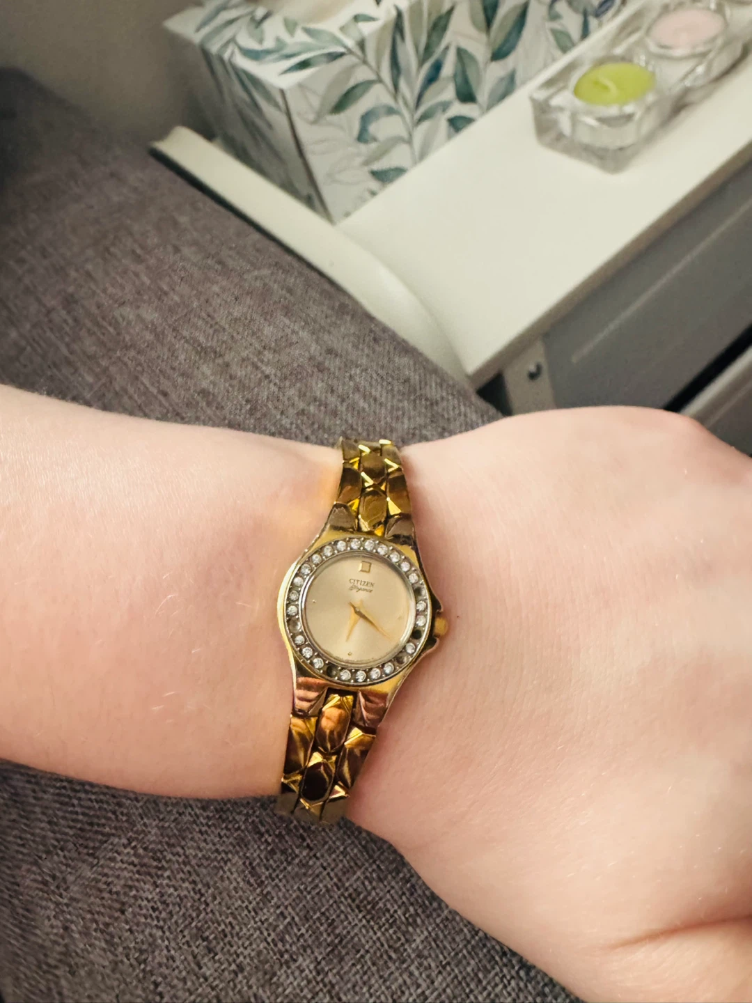 Citizen Elegance Gold Watch - photo 3