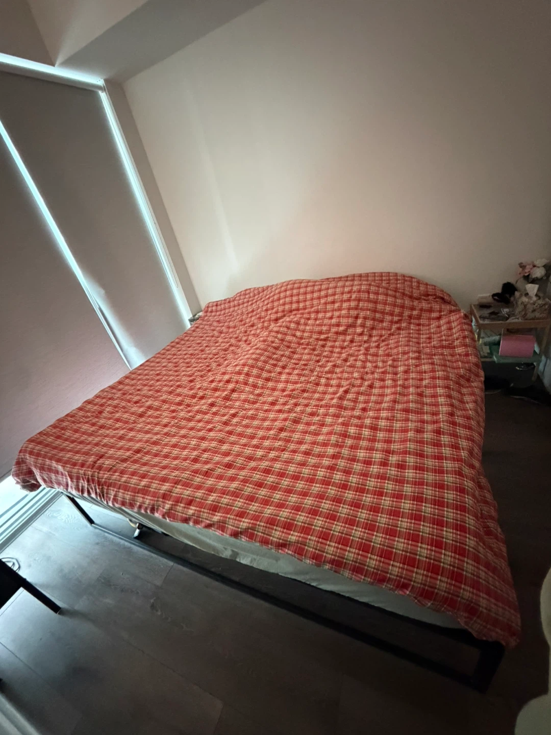 Zinus King Mattress & Metal Bed Frame - photo 2