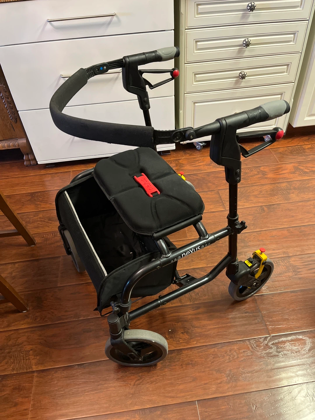Nexus 3 Walker Rollator - Black