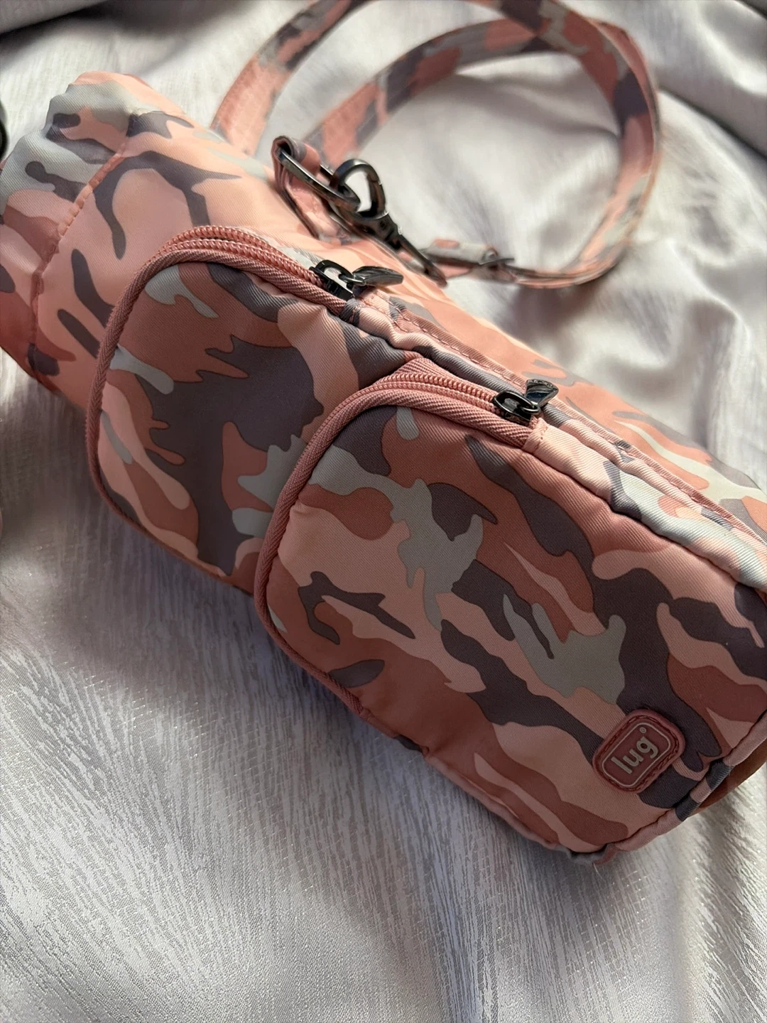 Lug Camo Water Bottle & Bag 🥕 - photo 2