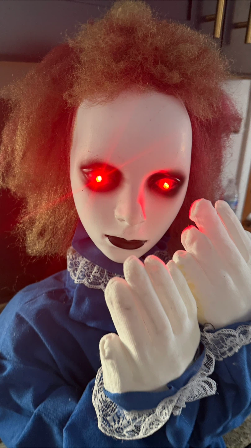 Halloween Animated Clown Decoration light up sound - photo 2