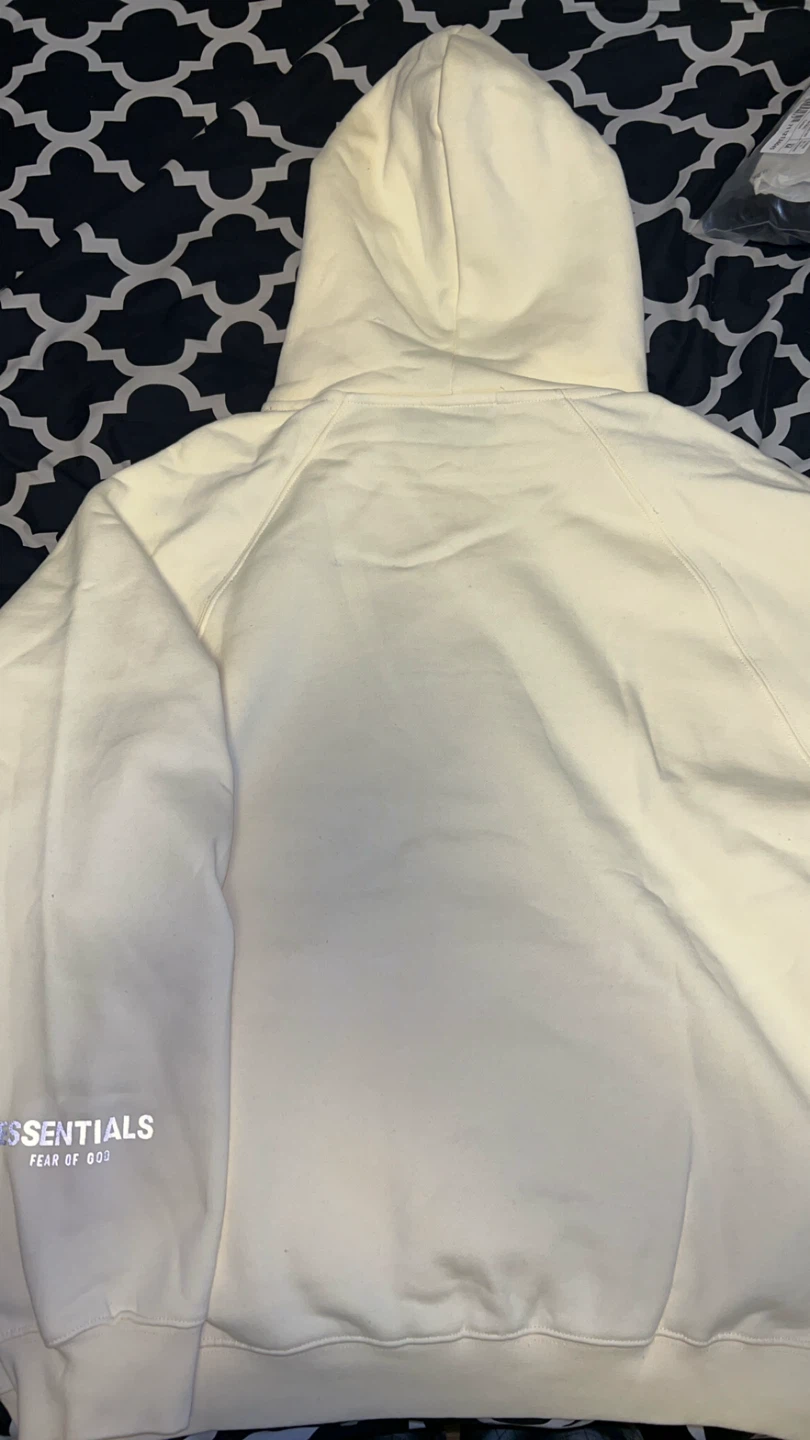 ESSENTIALS BEIGE SIZE L - photo 2