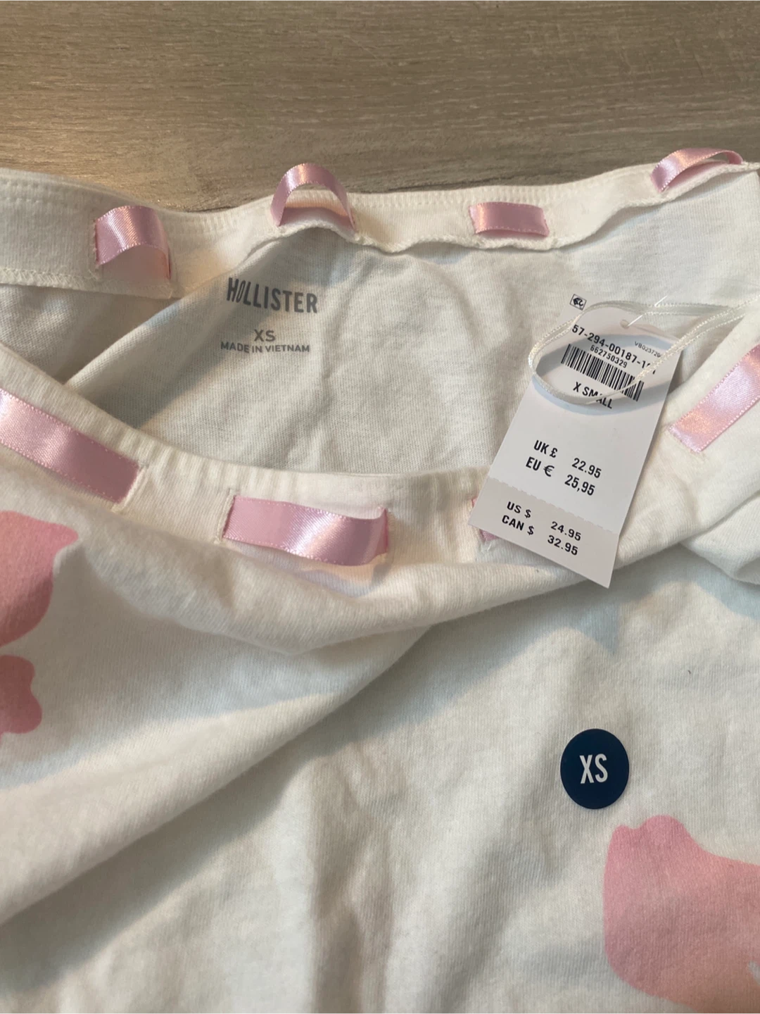 Hollister White Floral T-Shirt - XS - photo 2
