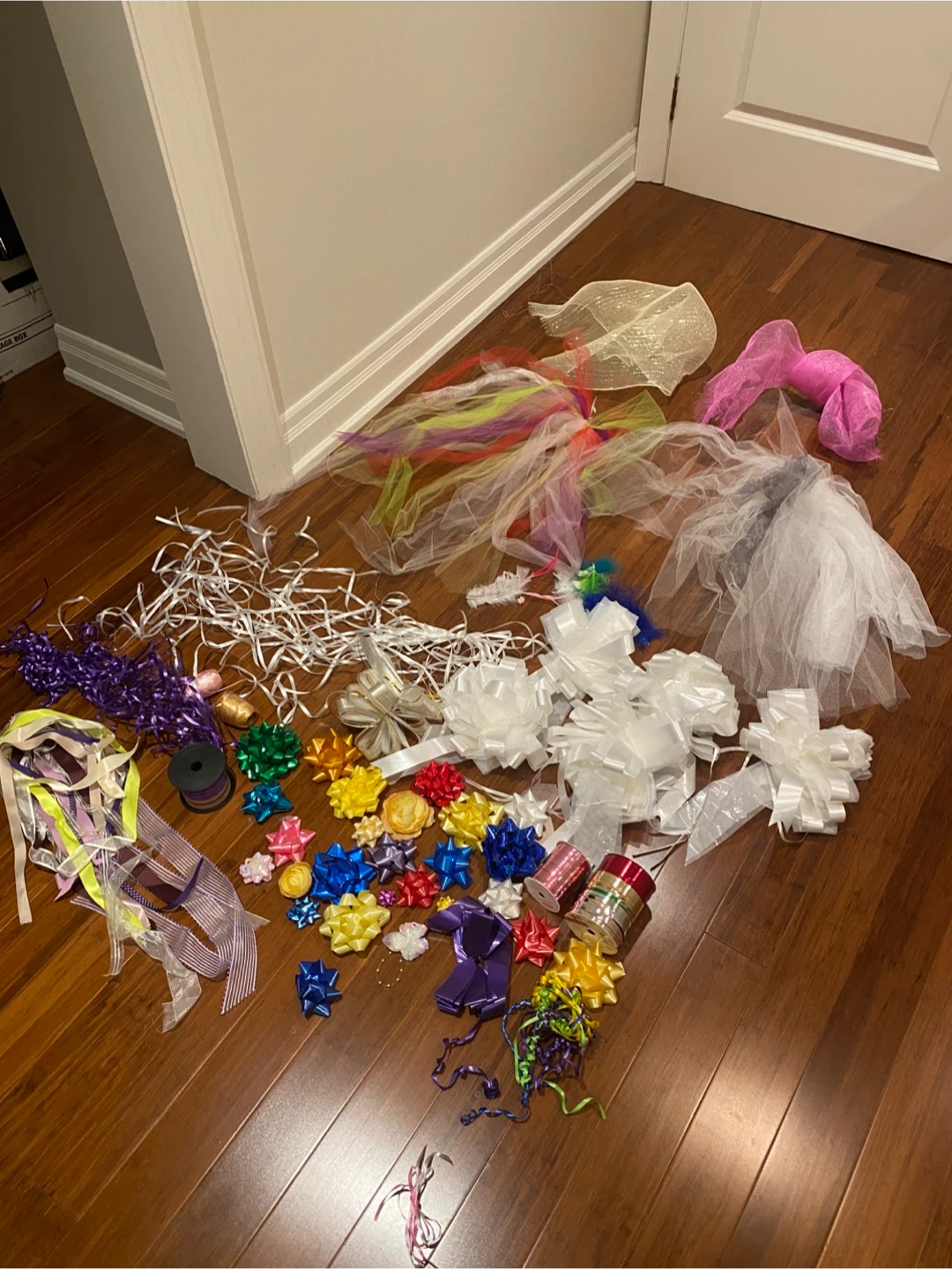 Ribbons, Bows, Tule & More - photo 2