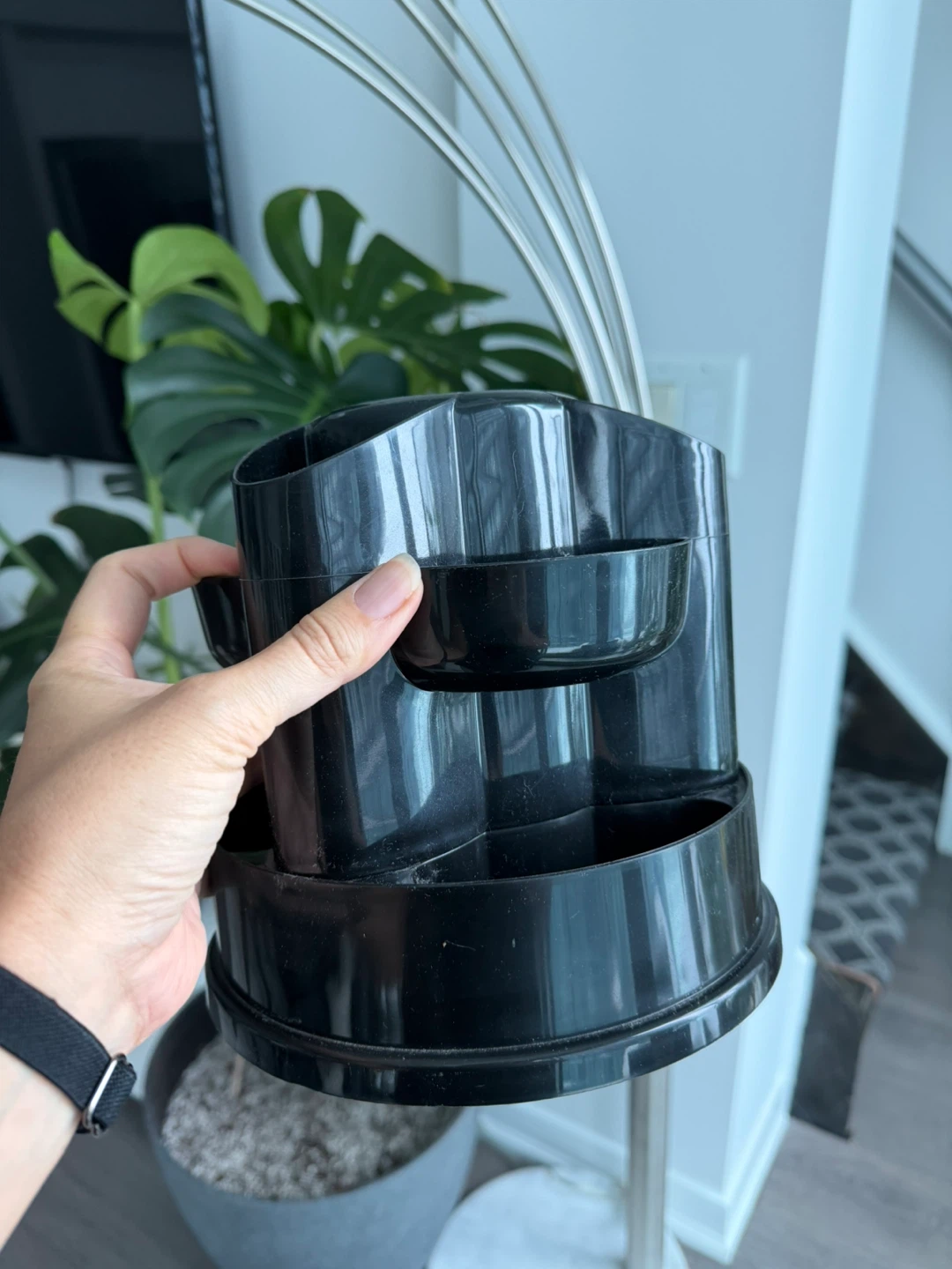 GOOD CONDITION Black Desk Organizer - photo 3