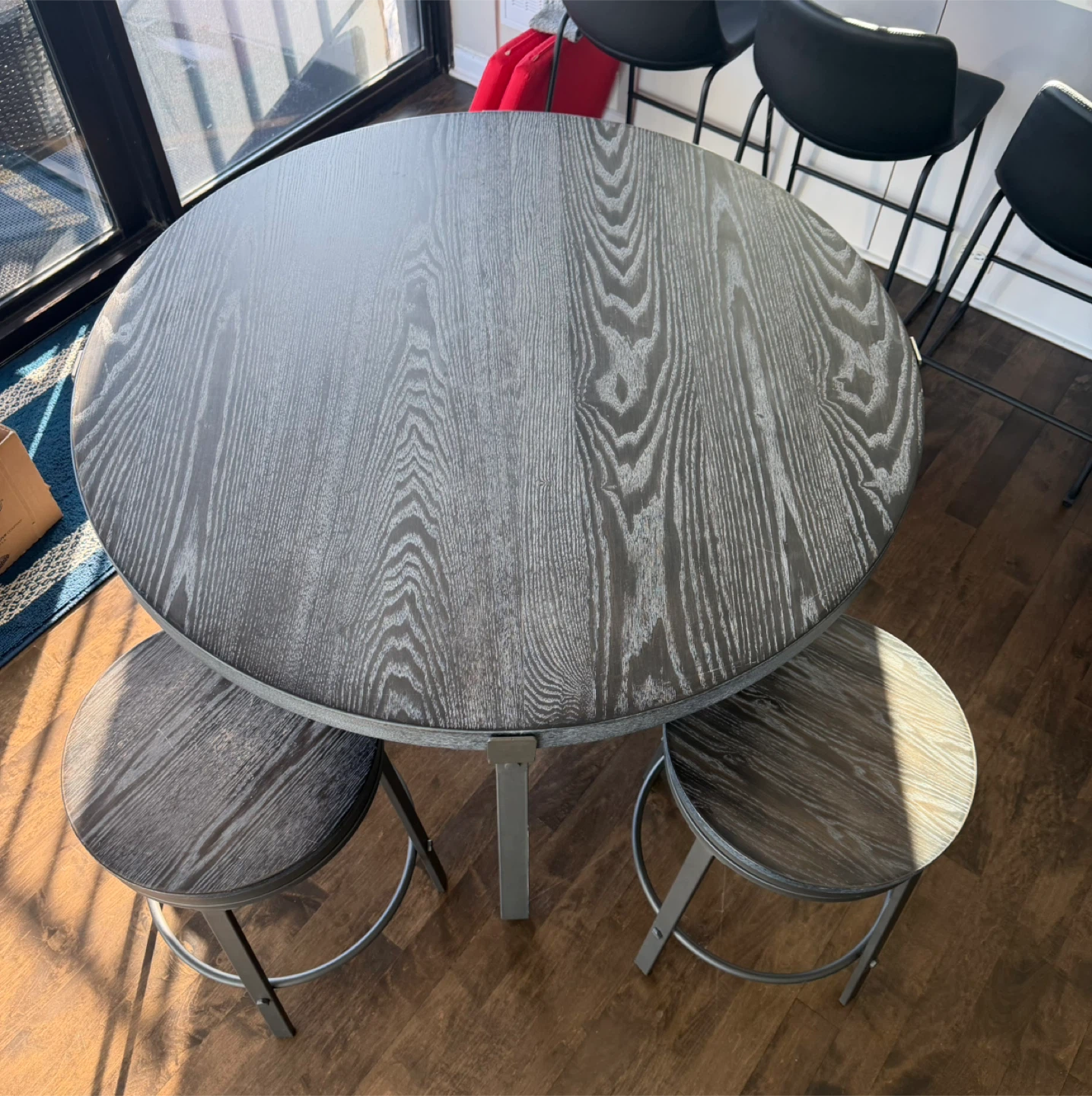 Counter height table and stools - photo 3