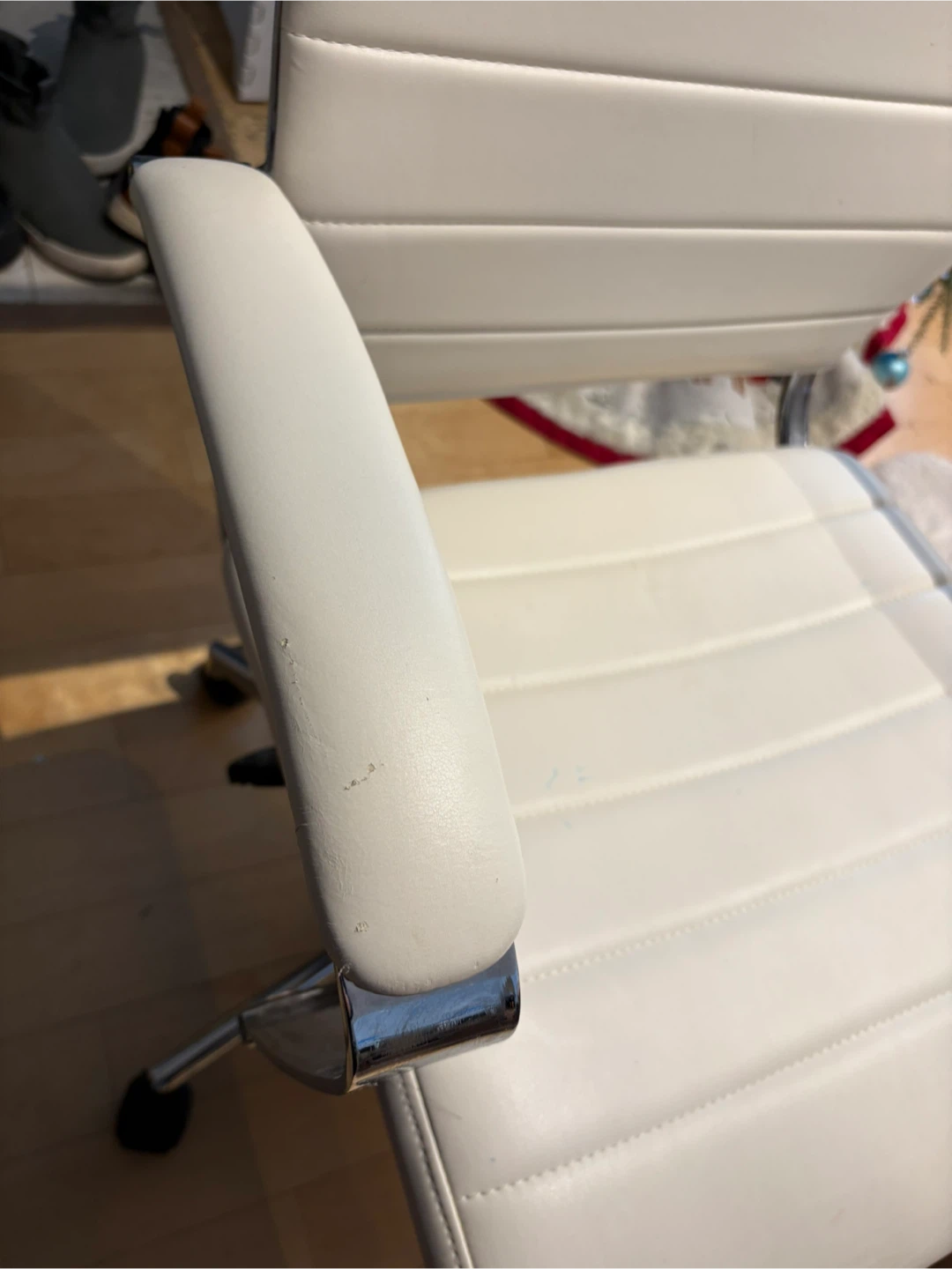 White Office Chair - Some Wear - photo 4